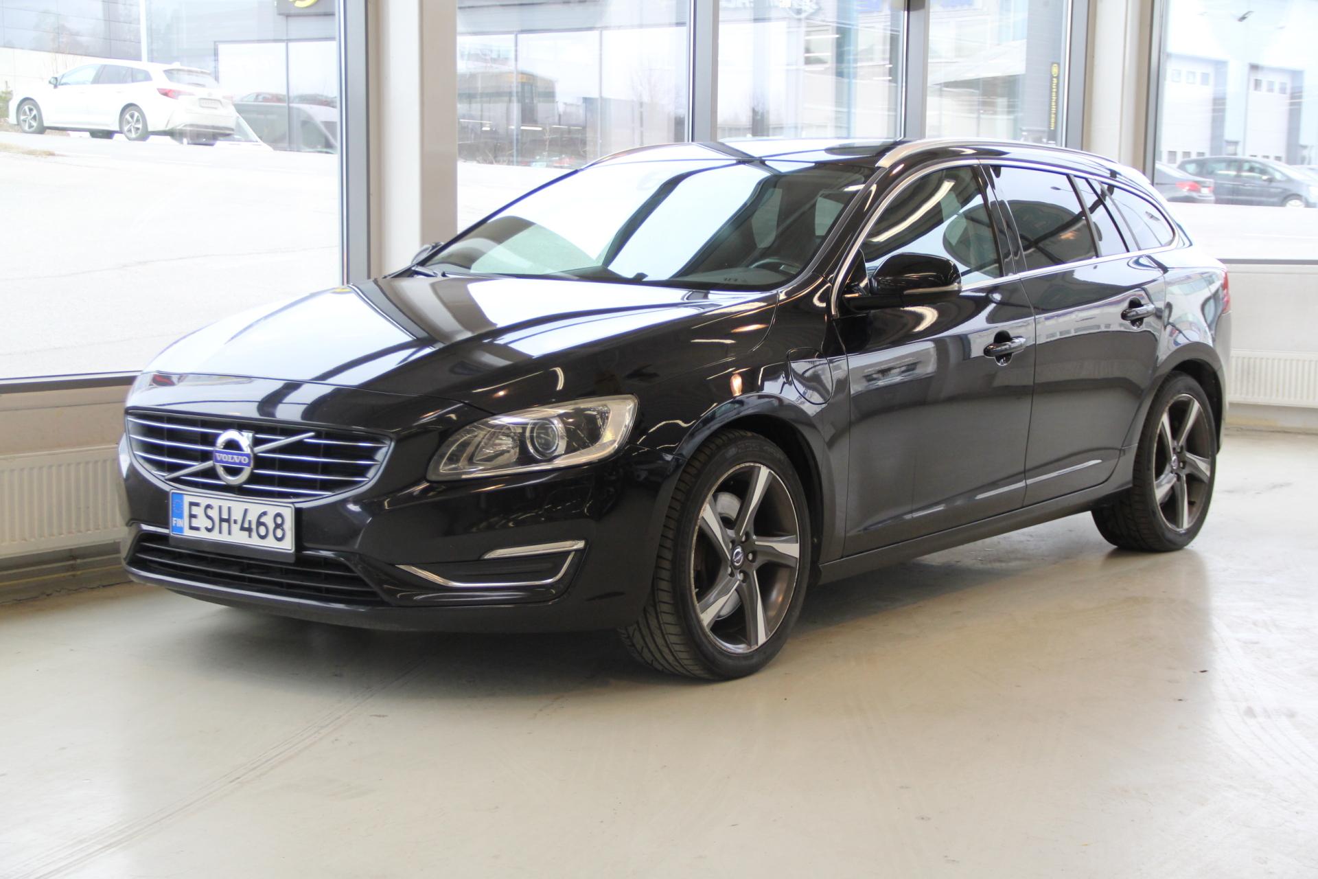 VOLVO V60 2013
