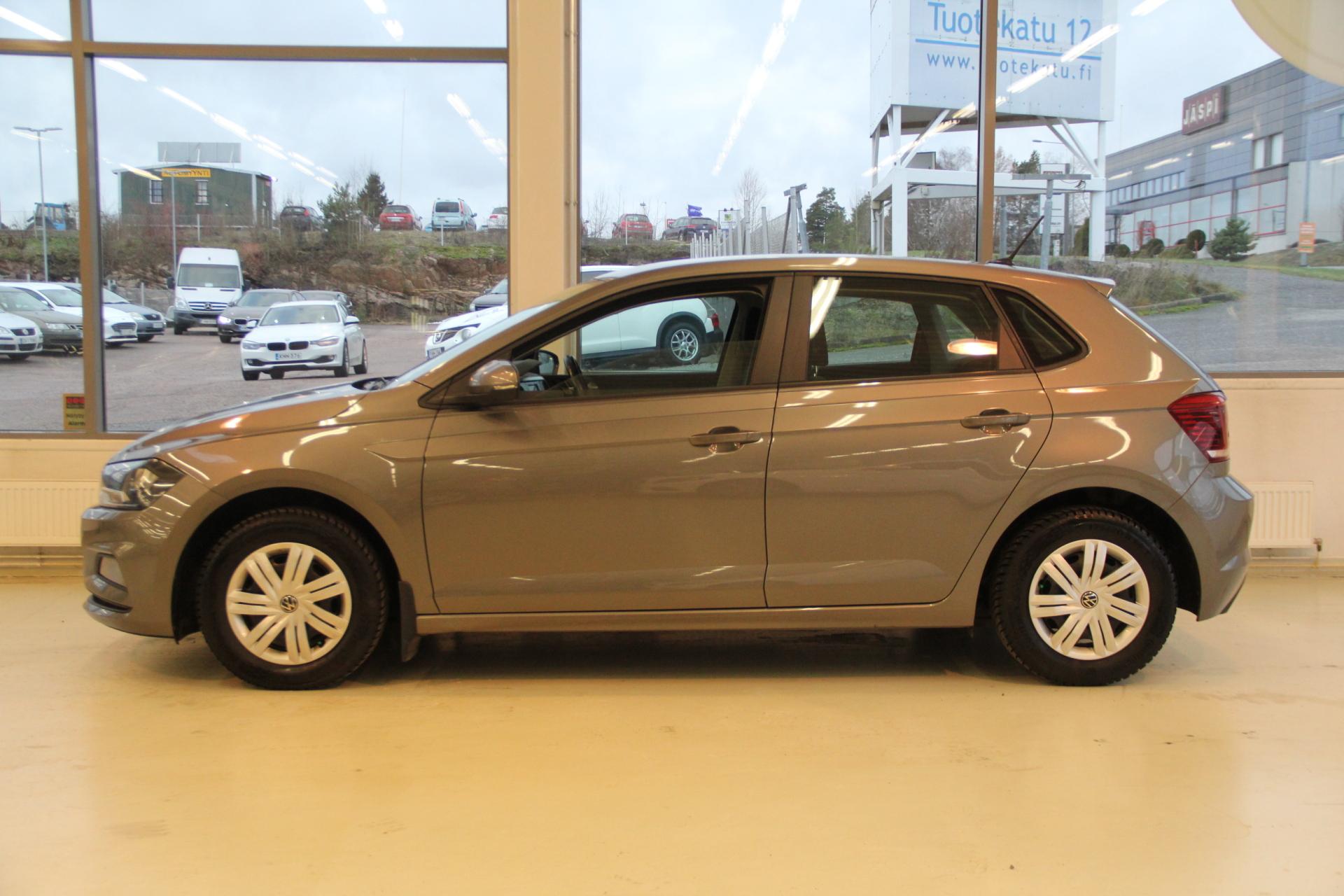 VOLKSWAGEN Polo 2021