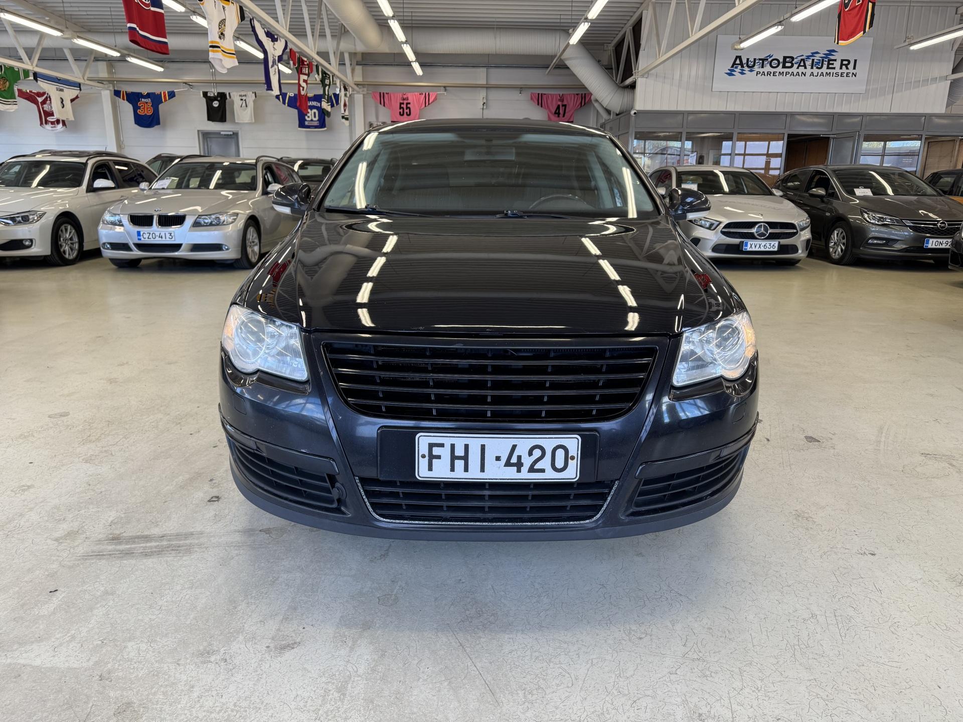 VOLKSWAGEN Passat 2006