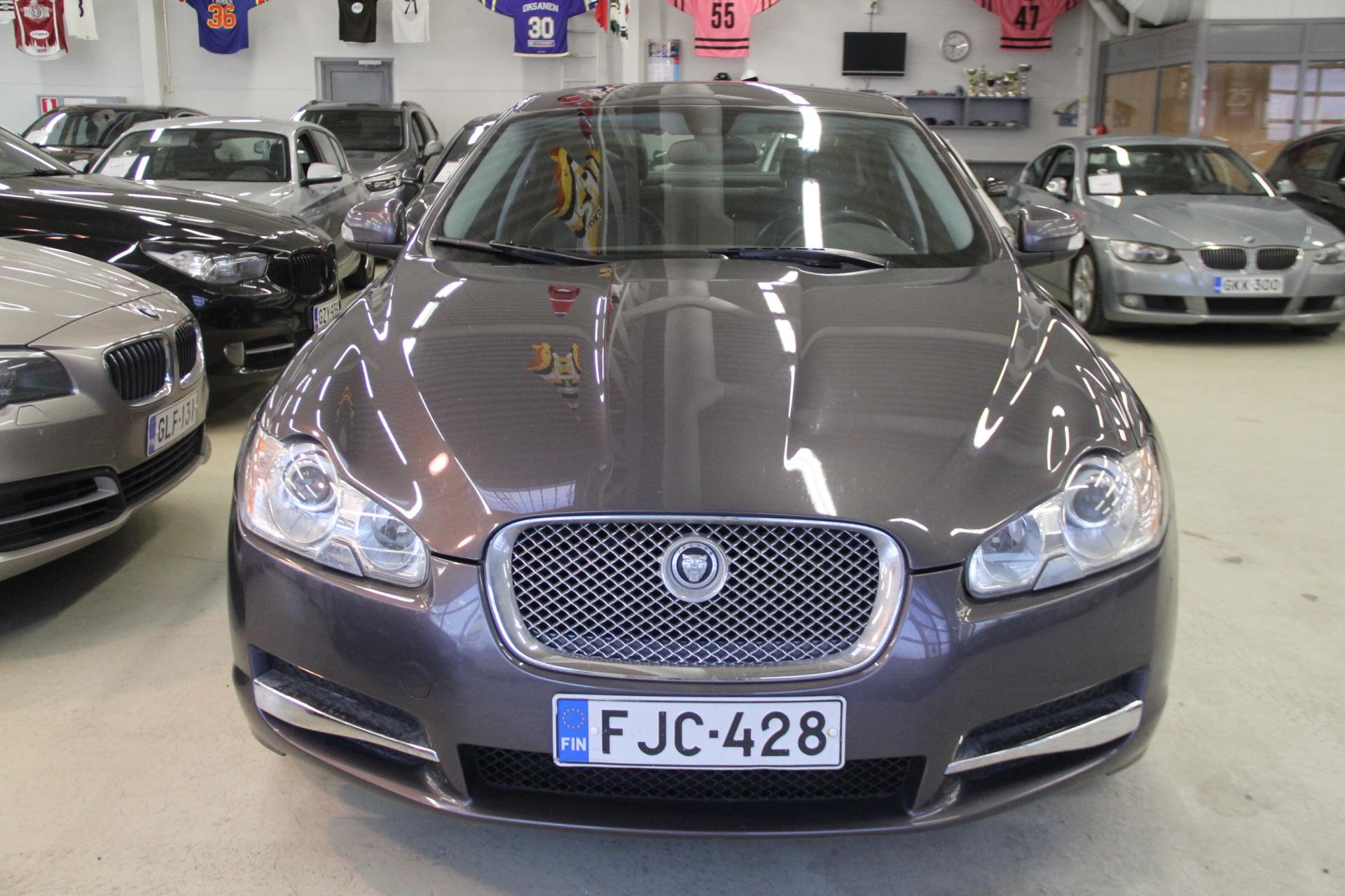 JAGUAR XF 2009