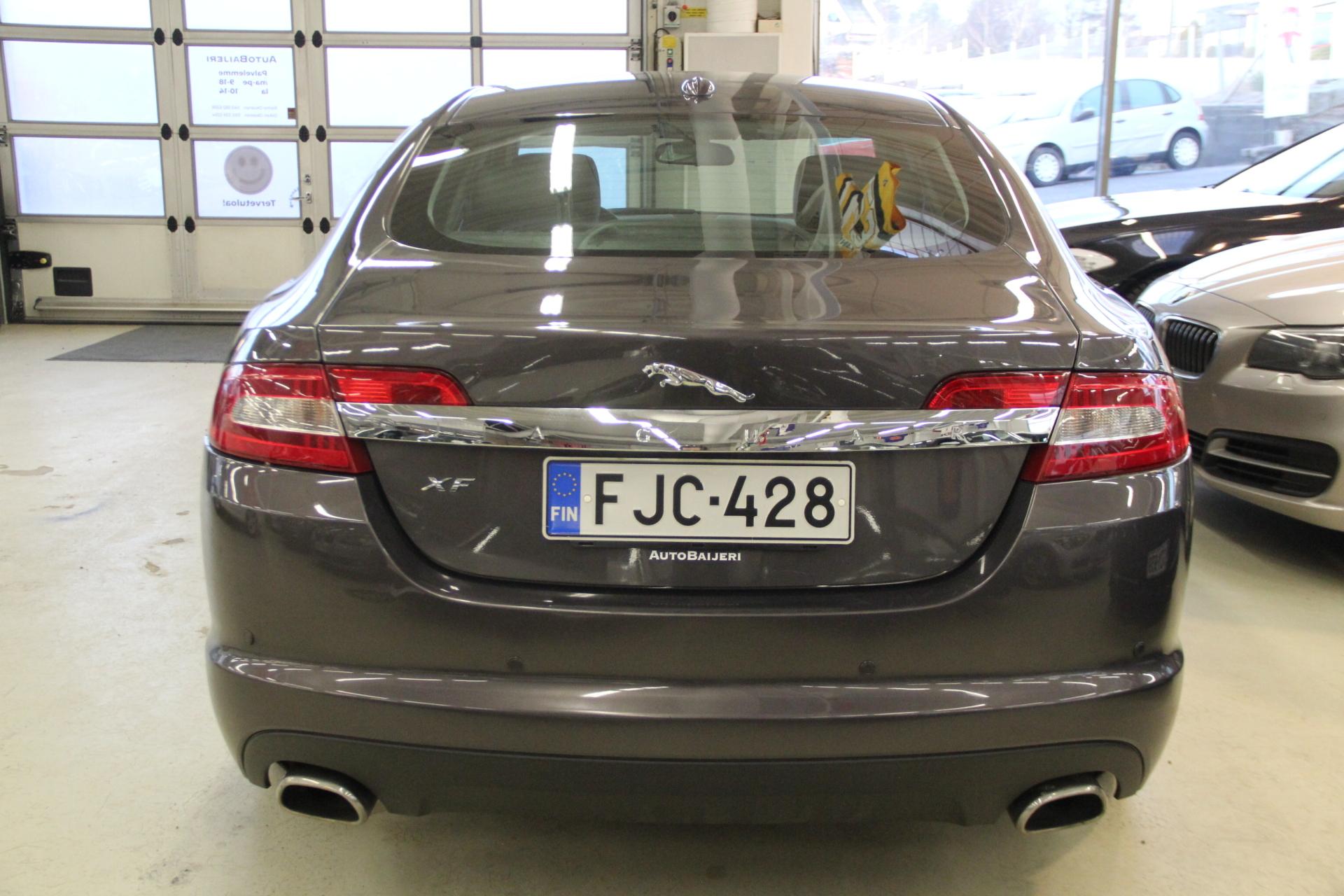 JAGUAR XF 2009