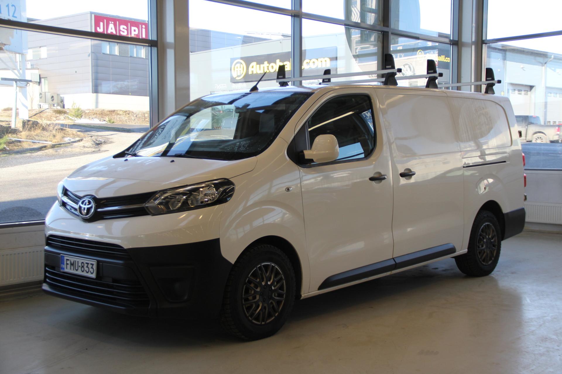 TOYOTA Proace 2017