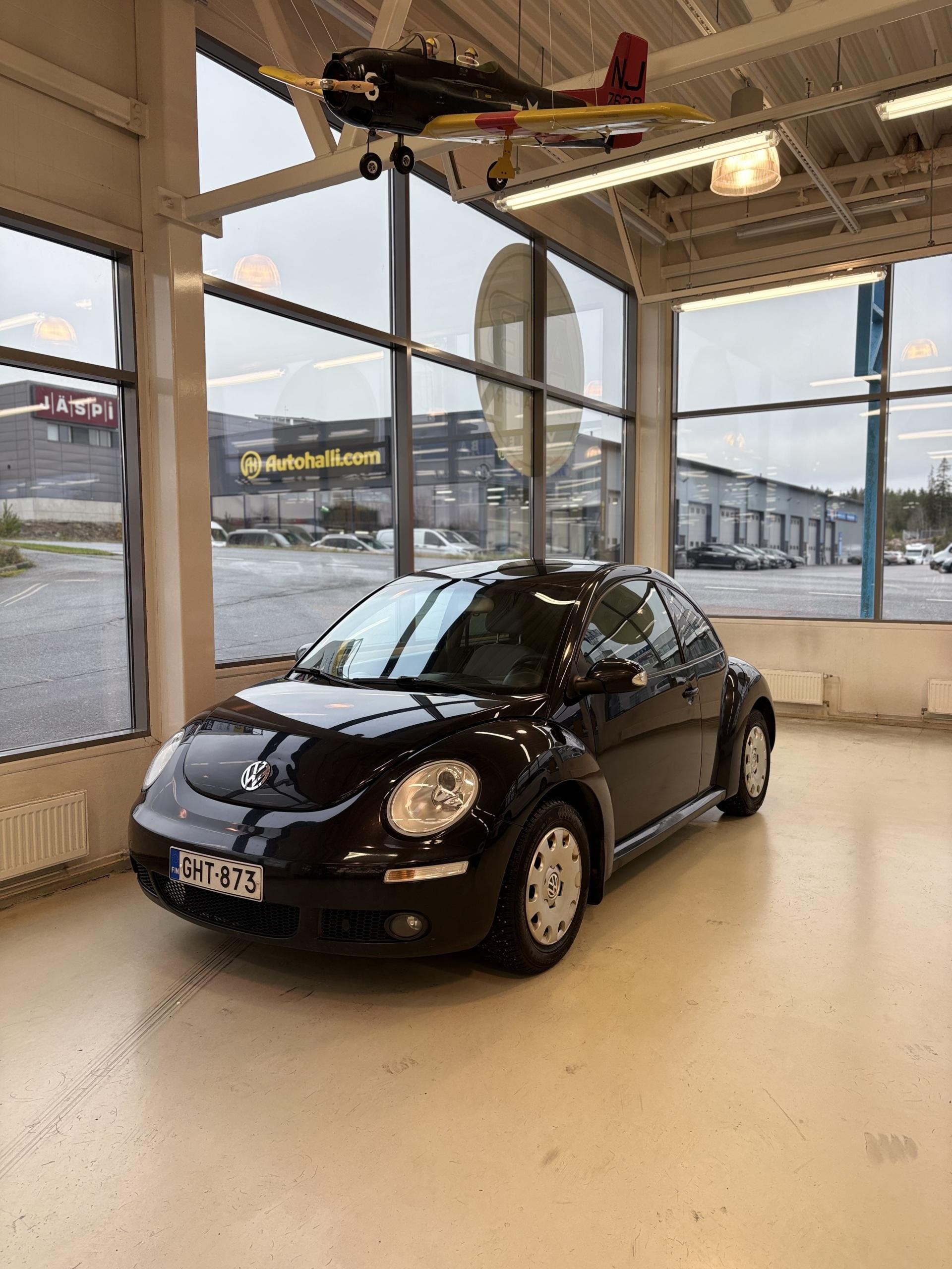 VOLKSWAGEN New Beetle 2007