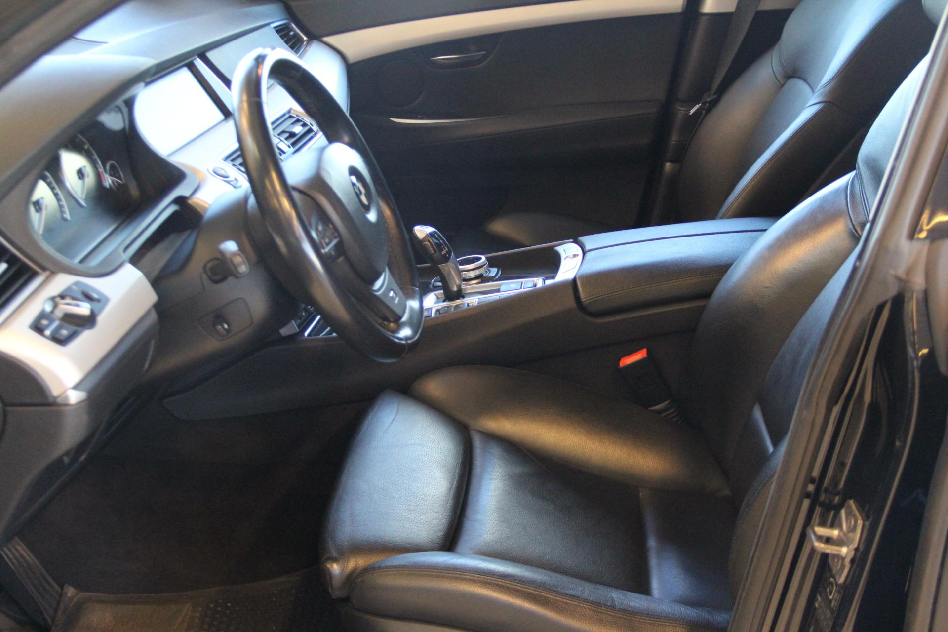 BMW 535 Gran Turismo 2011