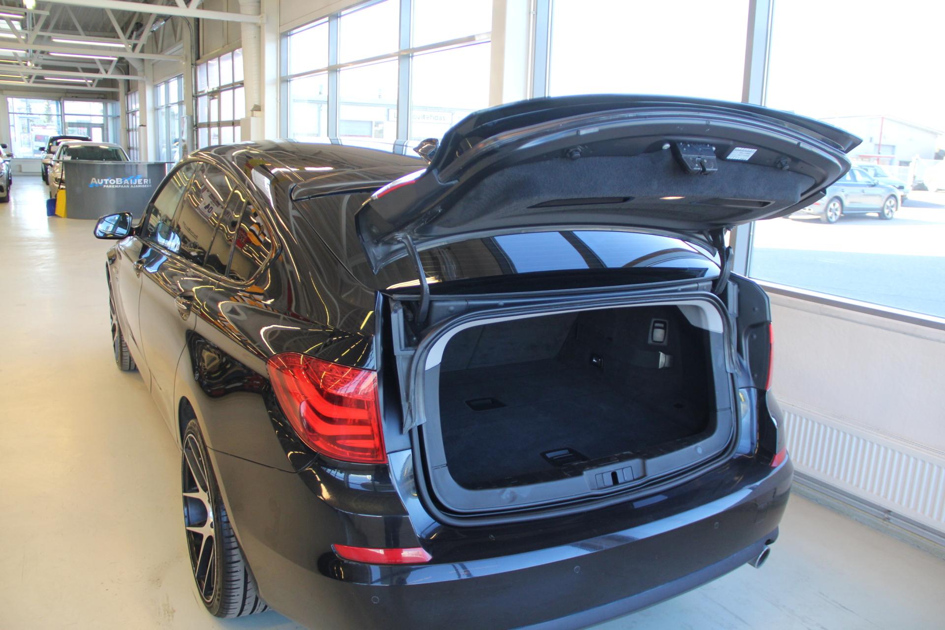 BMW 535 Gran Turismo 2011