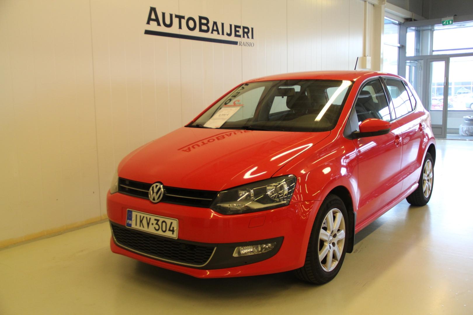 VOLKSWAGEN Polo 2012