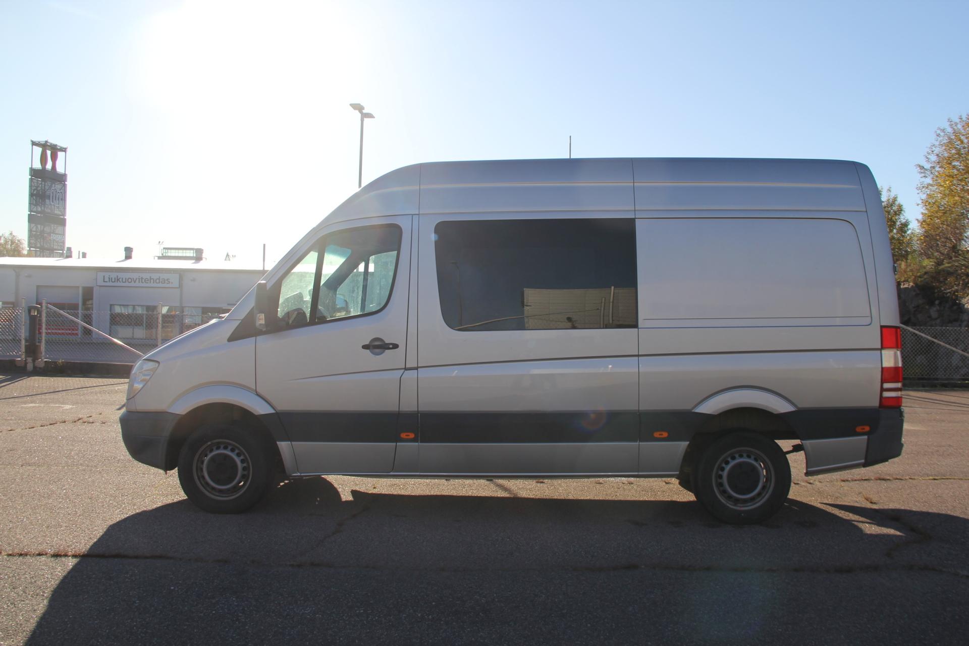 MERCEDES-BENZ Sprinter 2011