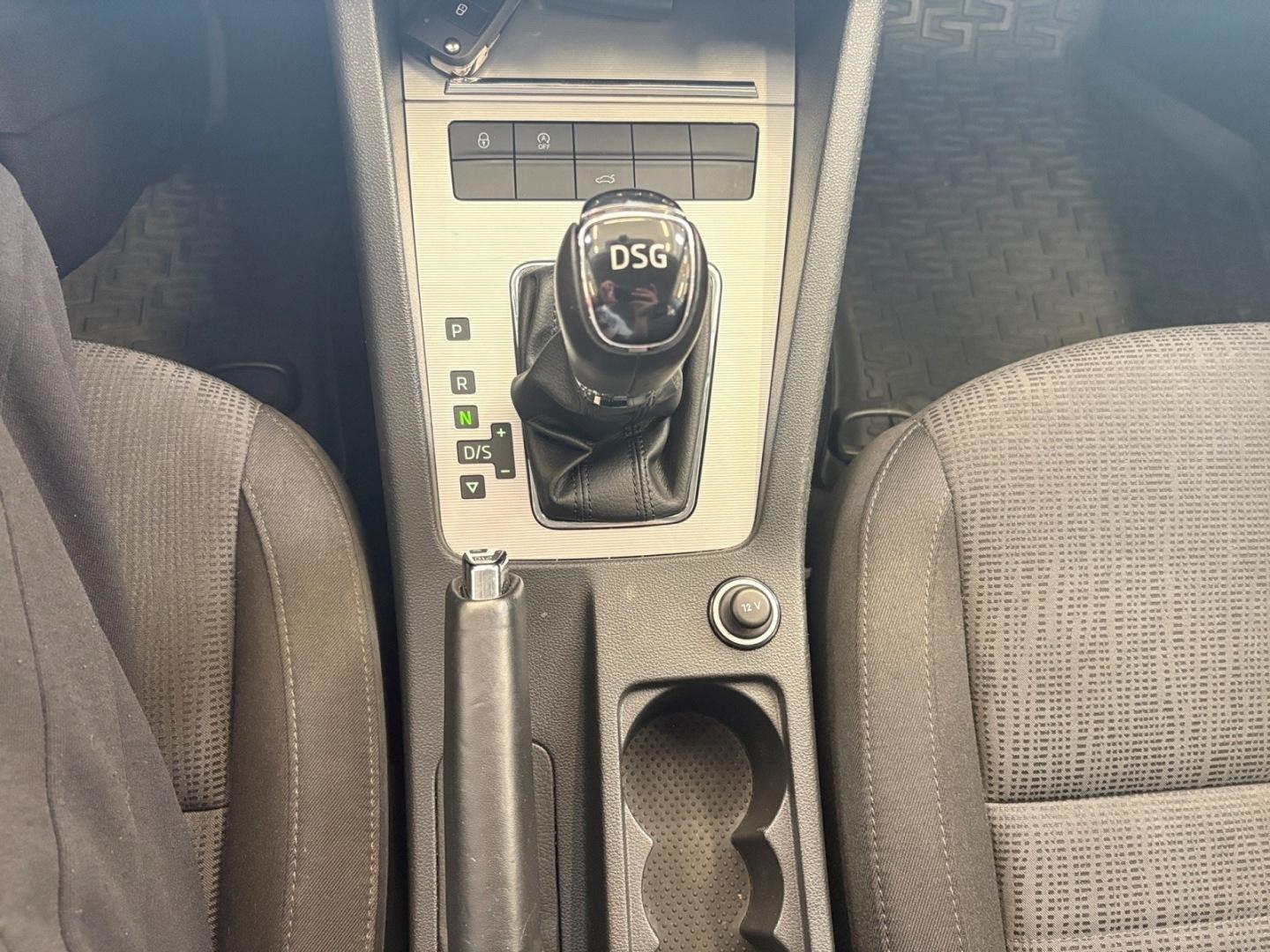 SKODA Octavia 2014