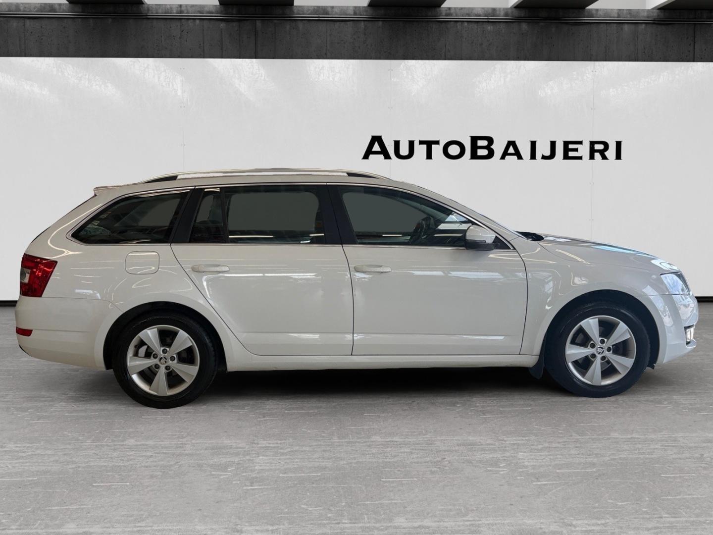 SKODA Octavia 2014