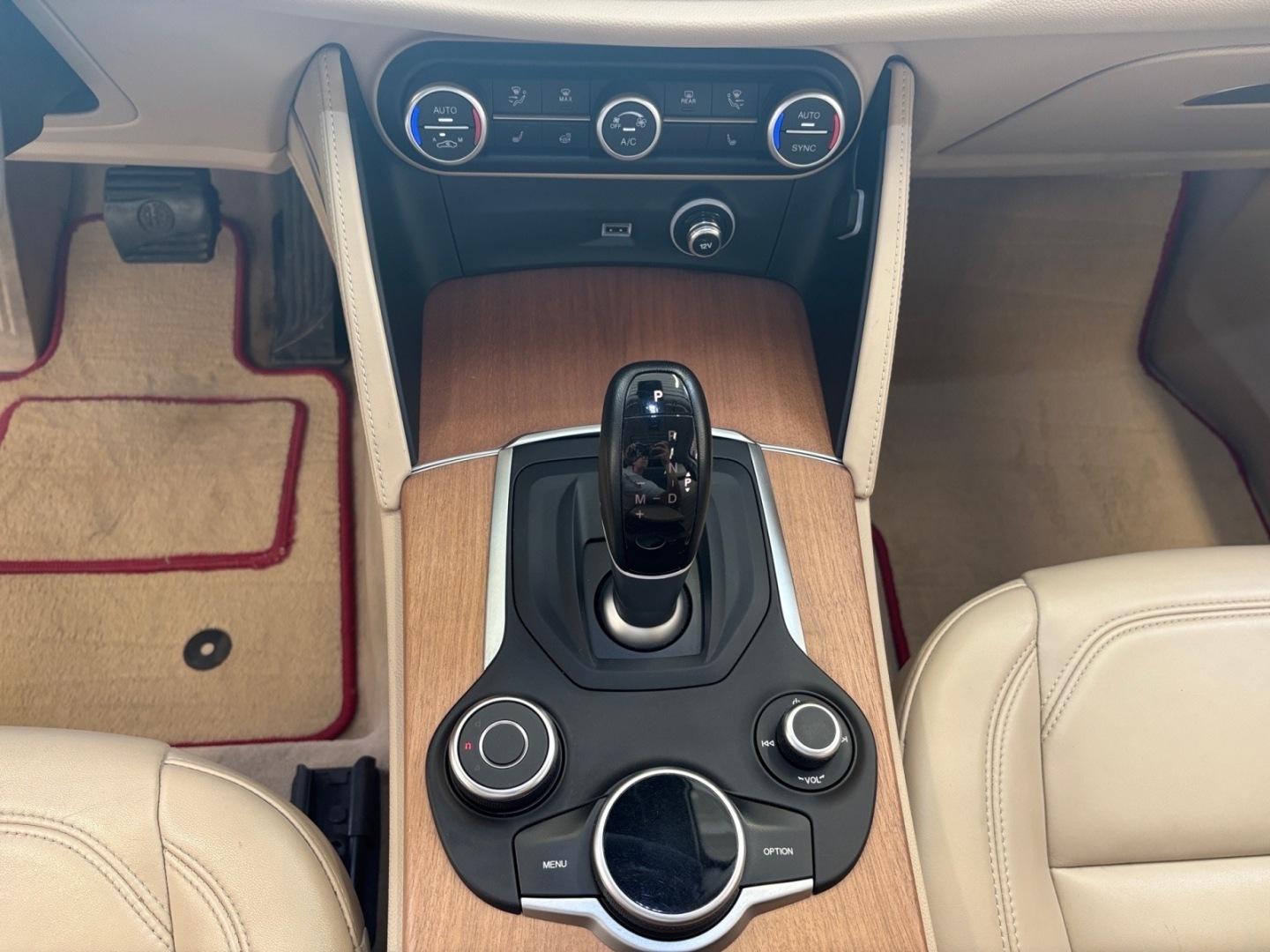 ALFA ROMEO Stelvio 2020