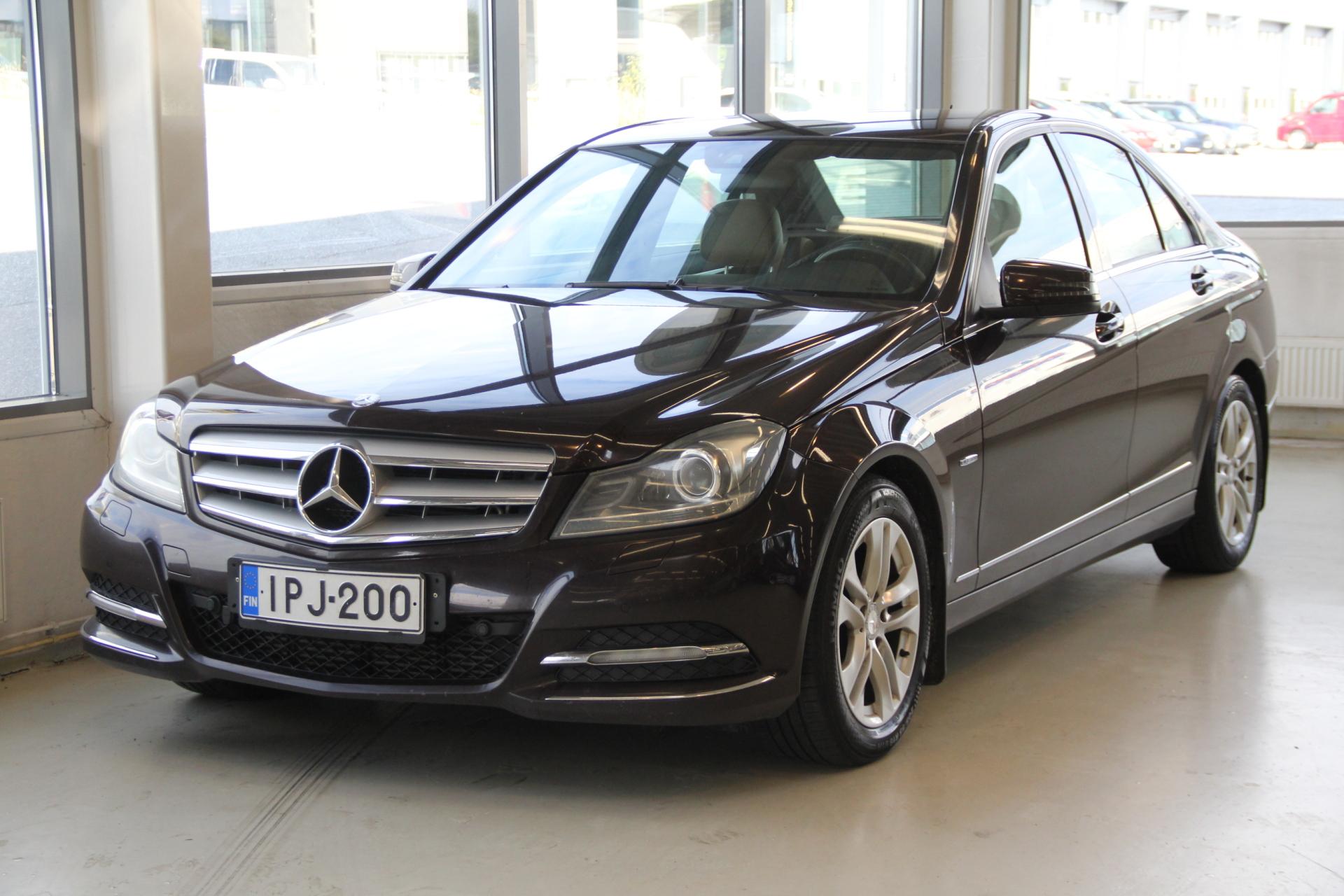 MERCEDES-BENZ C 1