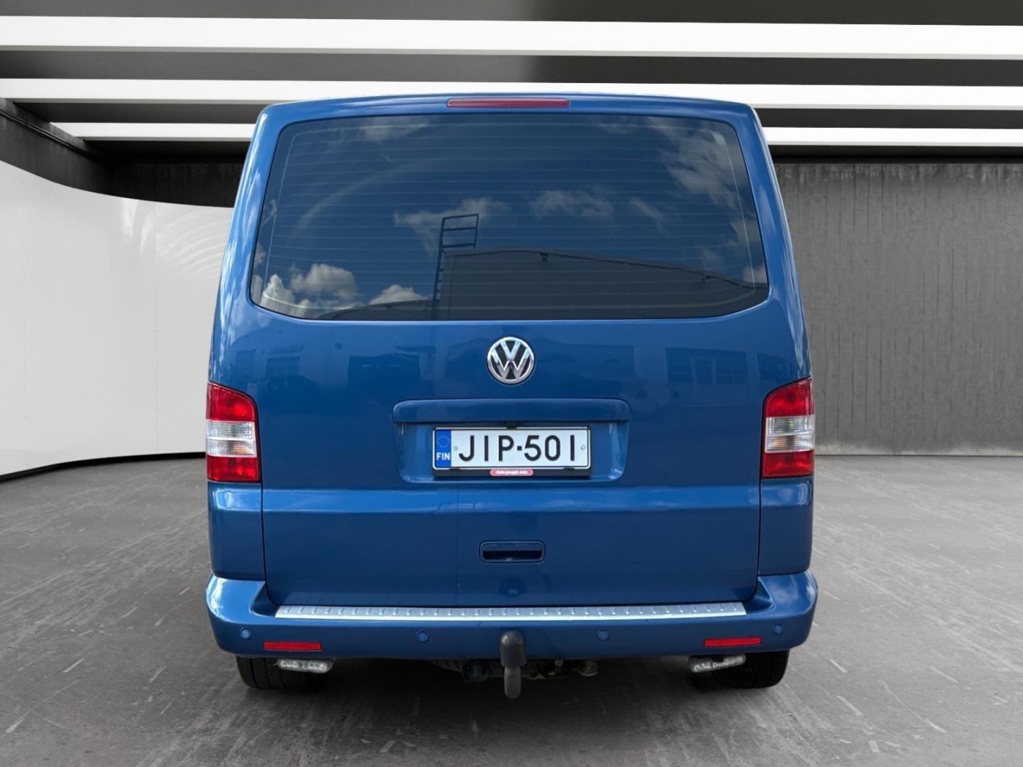 VOLKSWAGEN Transporter 2011