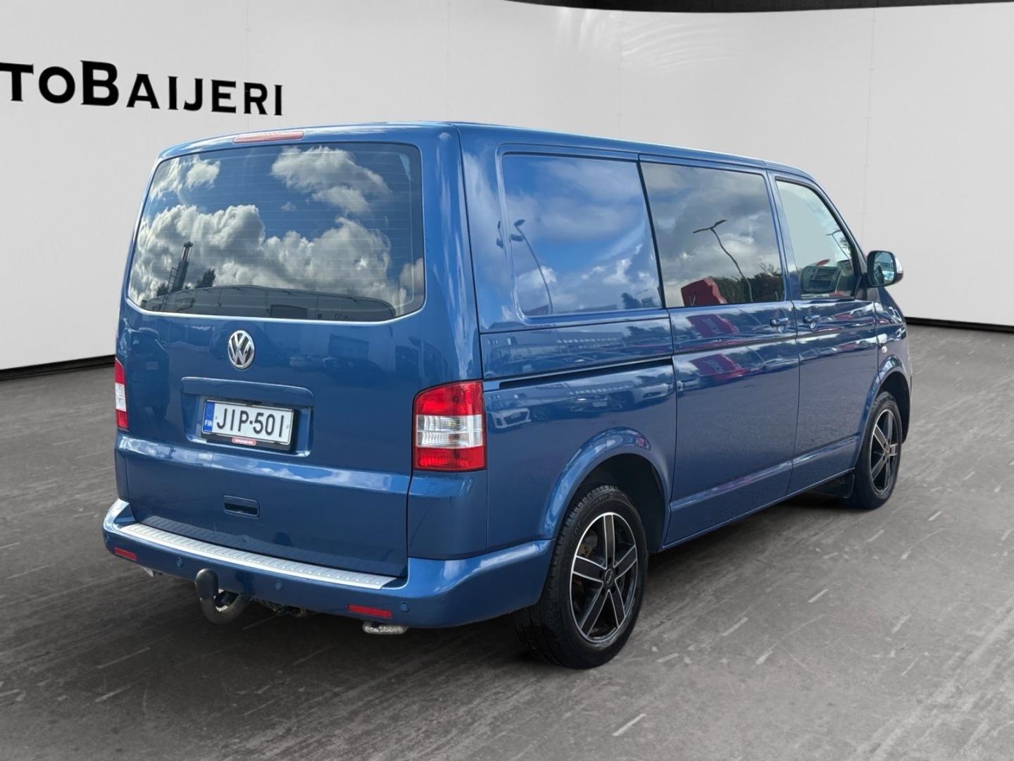 VOLKSWAGEN Transporter 2011