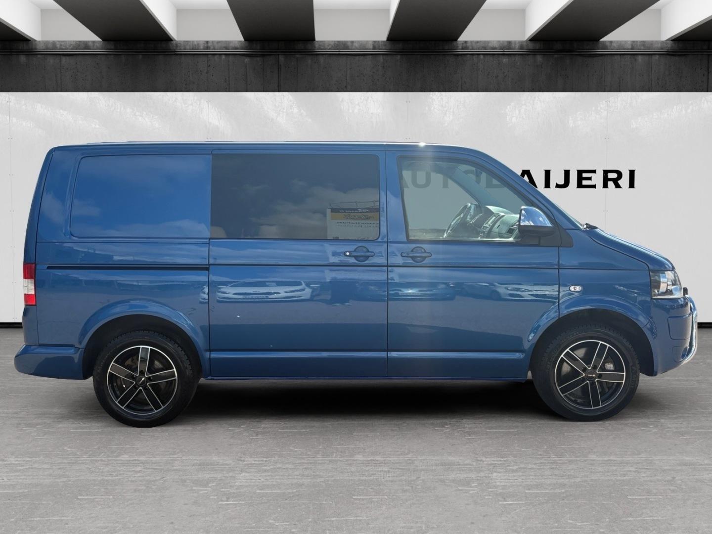 VOLKSWAGEN Transporter 2011
