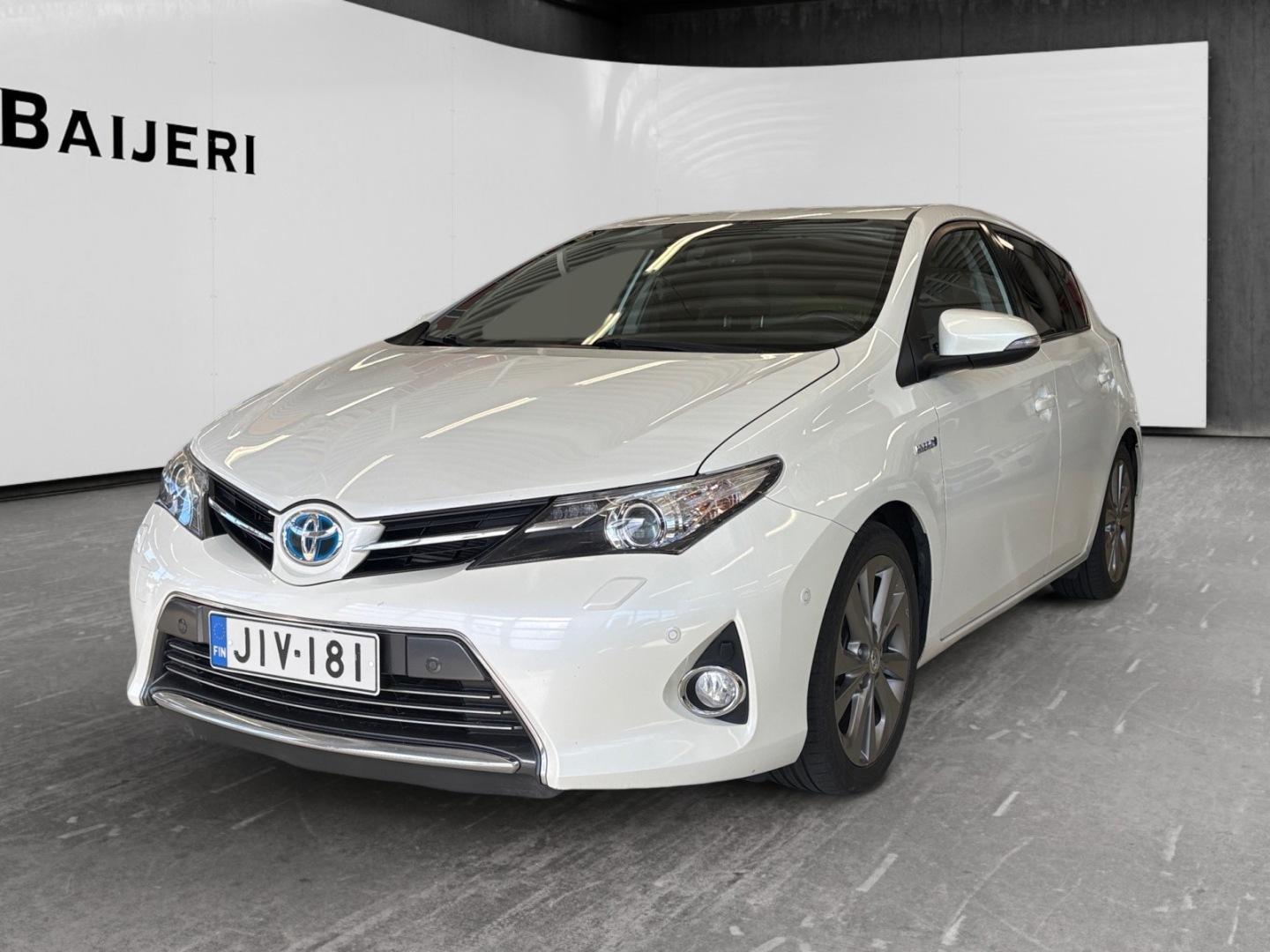 TOYOTA Auris 2013