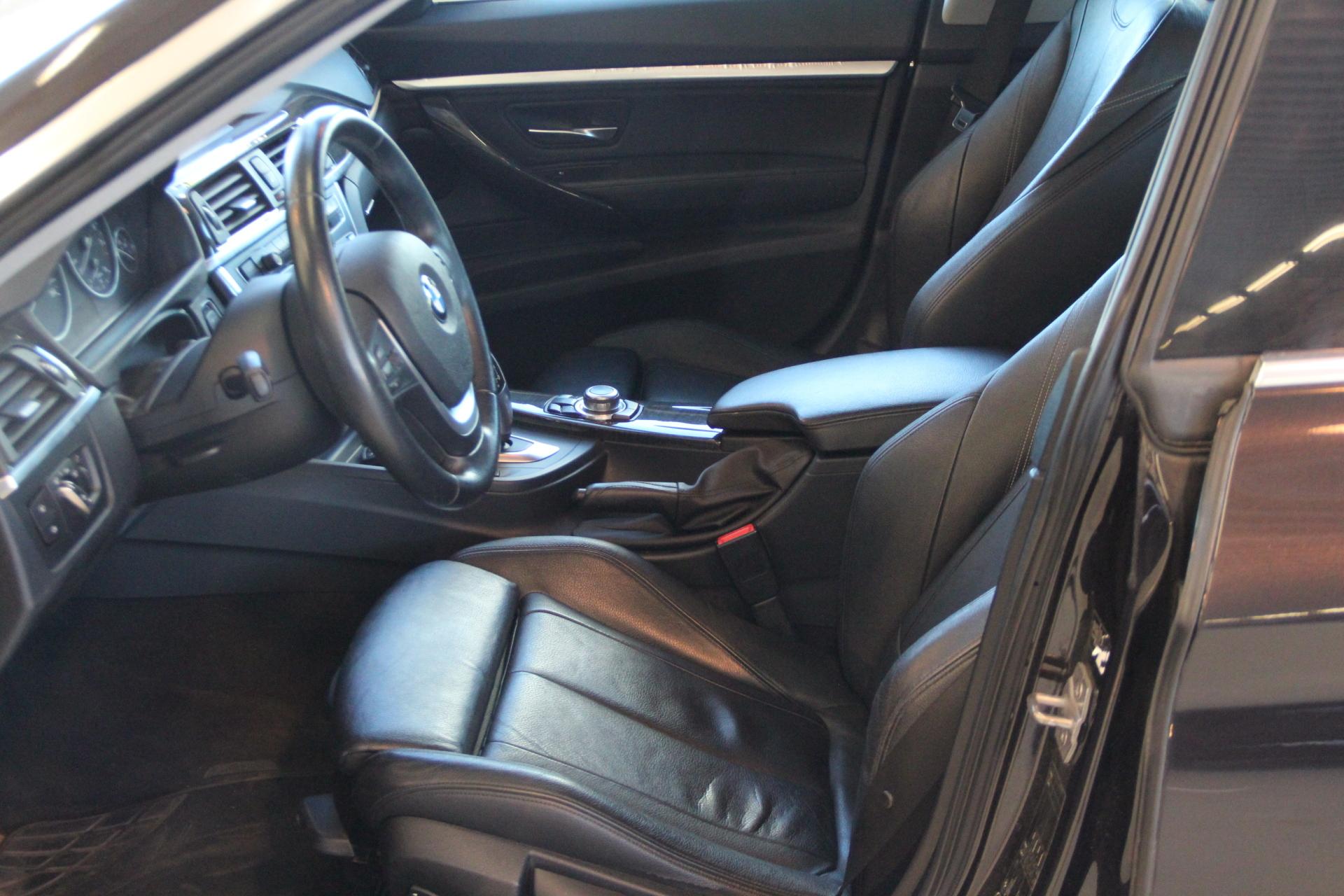 BMW 320 Gran Turismo 2013