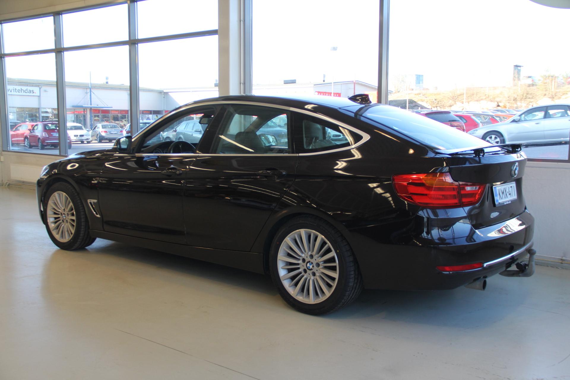 BMW 320 Gran Turismo 2013