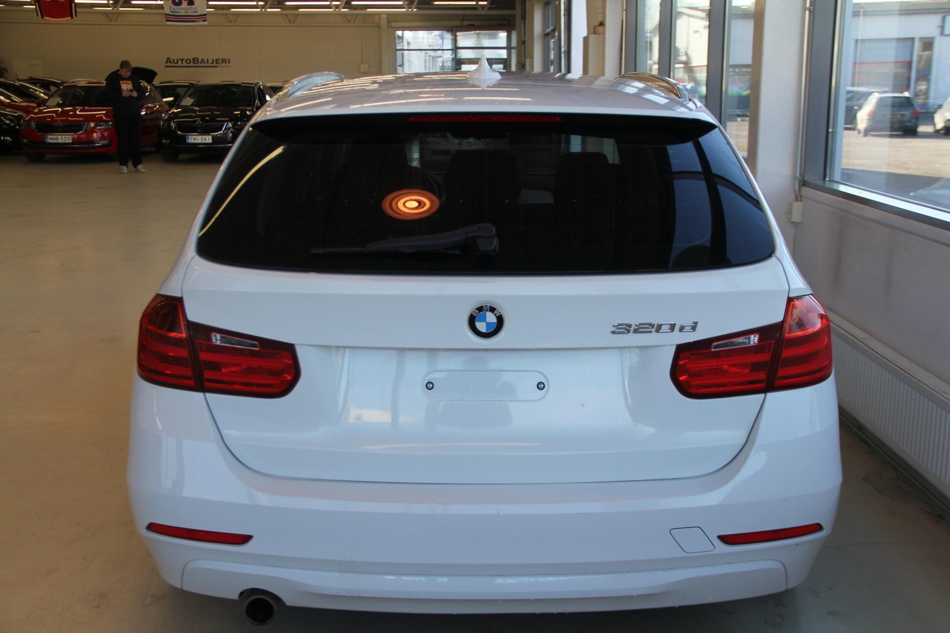 BMW 320 2014