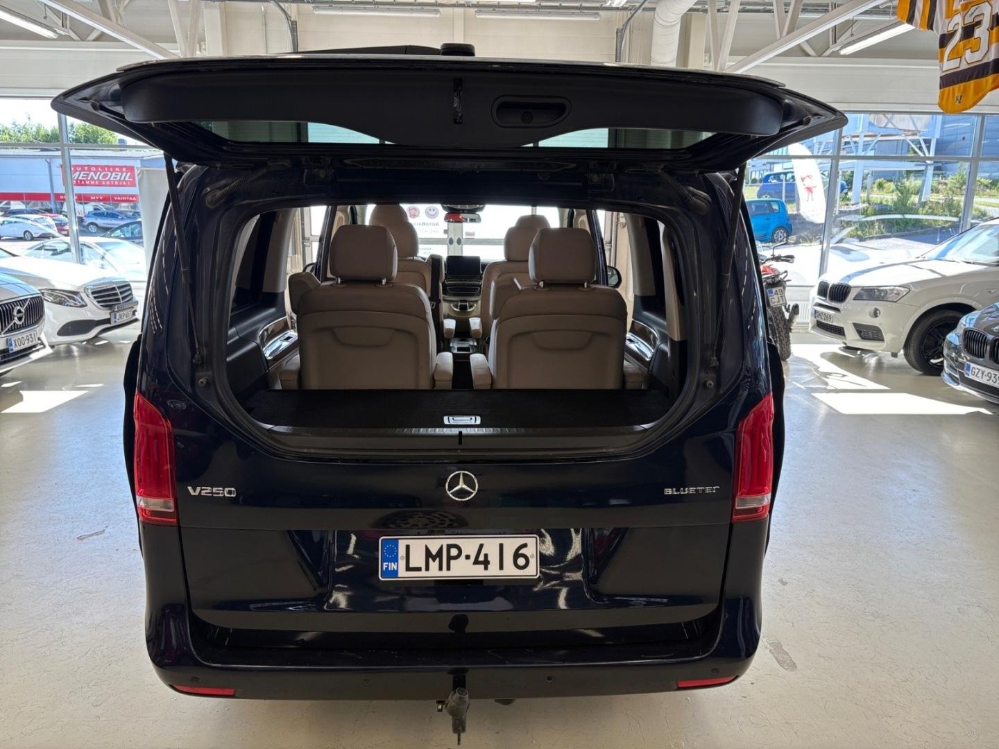 MERCEDES-BENZ V 250 2014