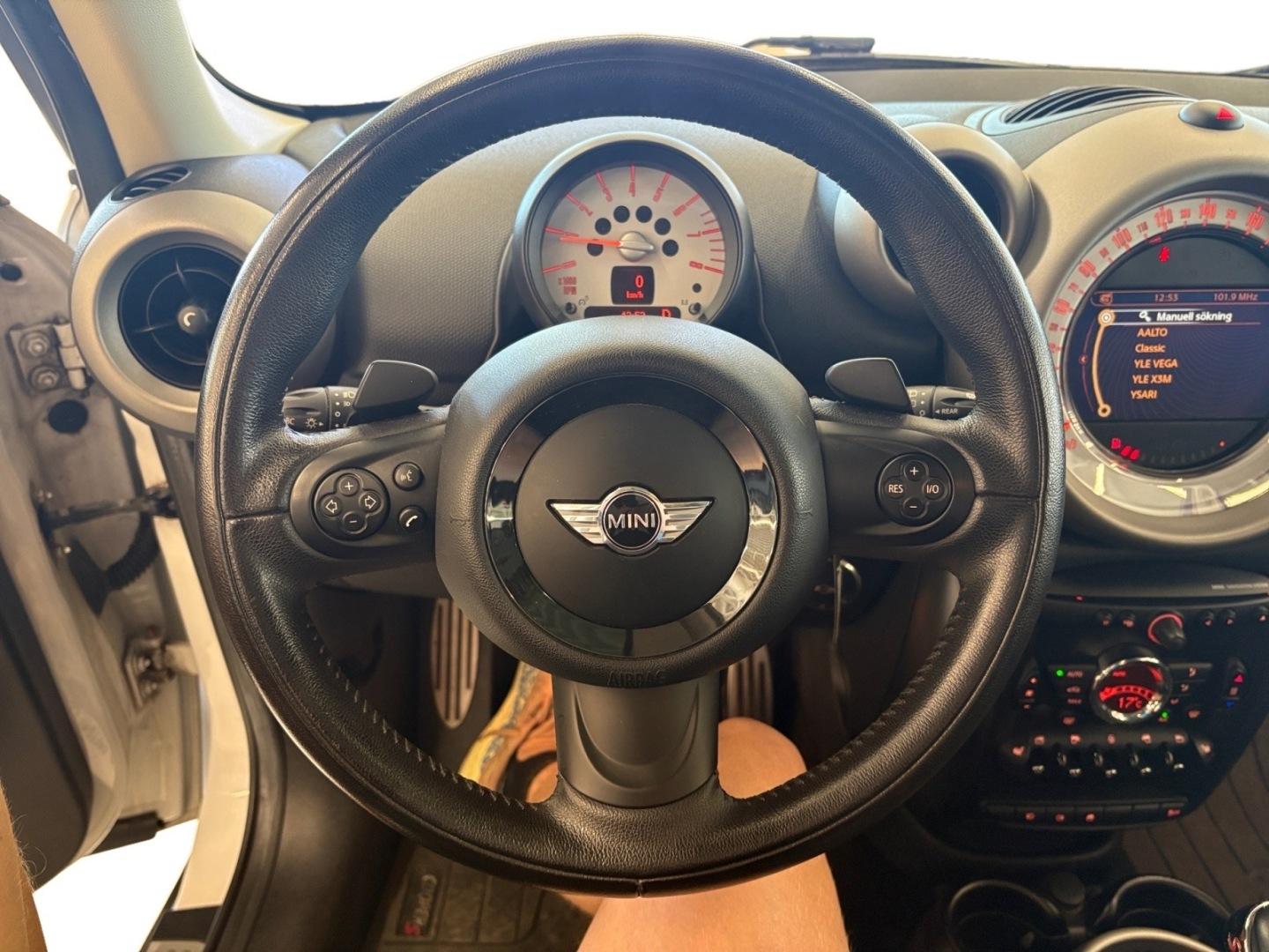 MINI Countryman 2012