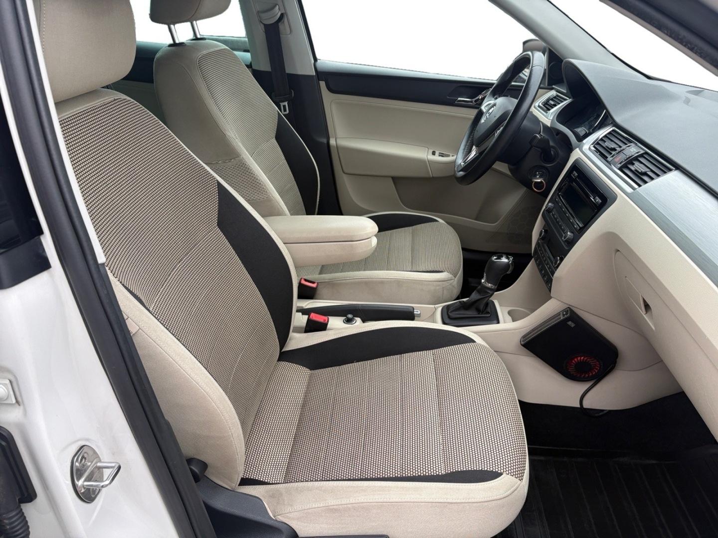 SKODA Rapid 2014