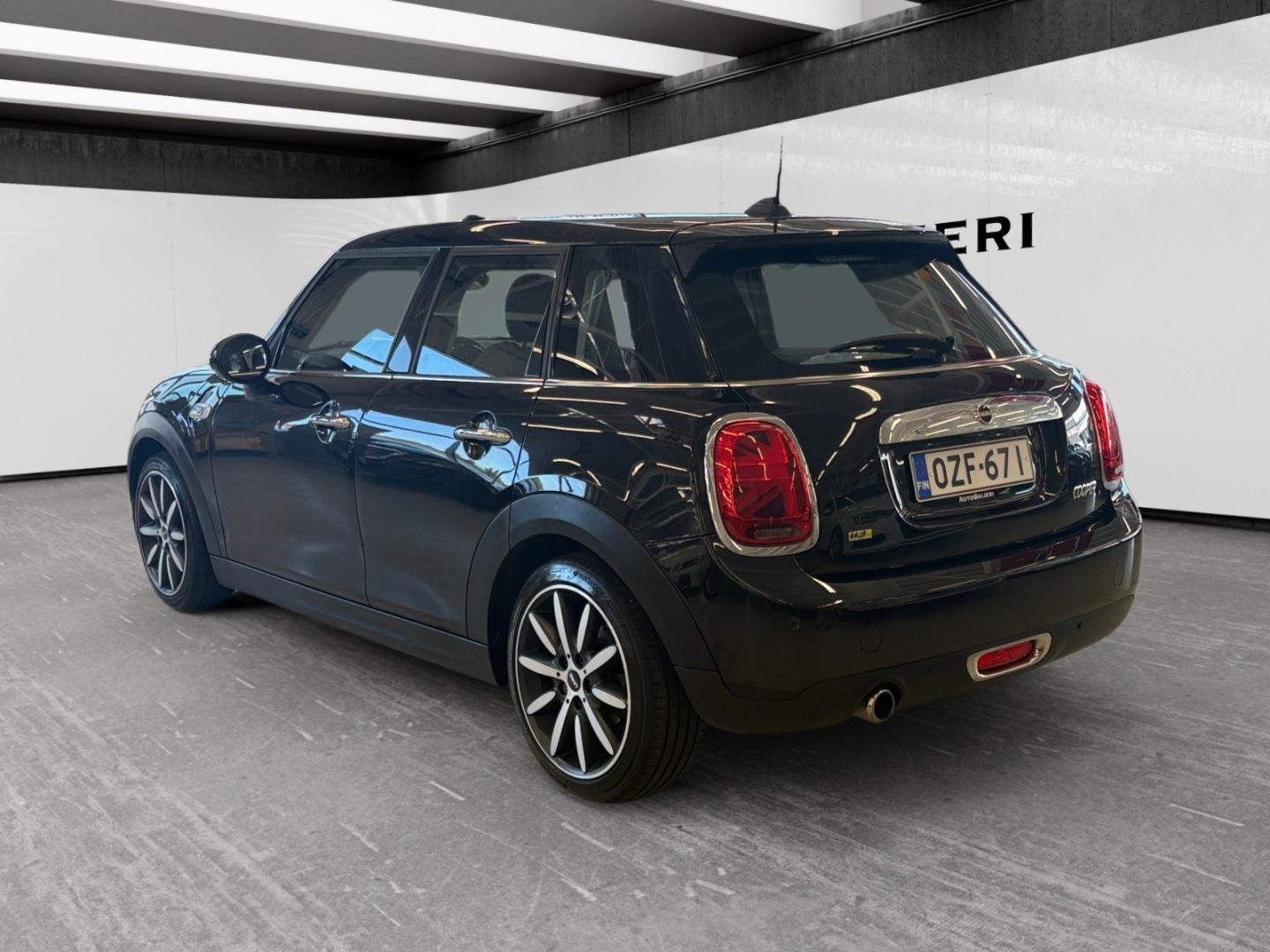 MINI Cooper 2018