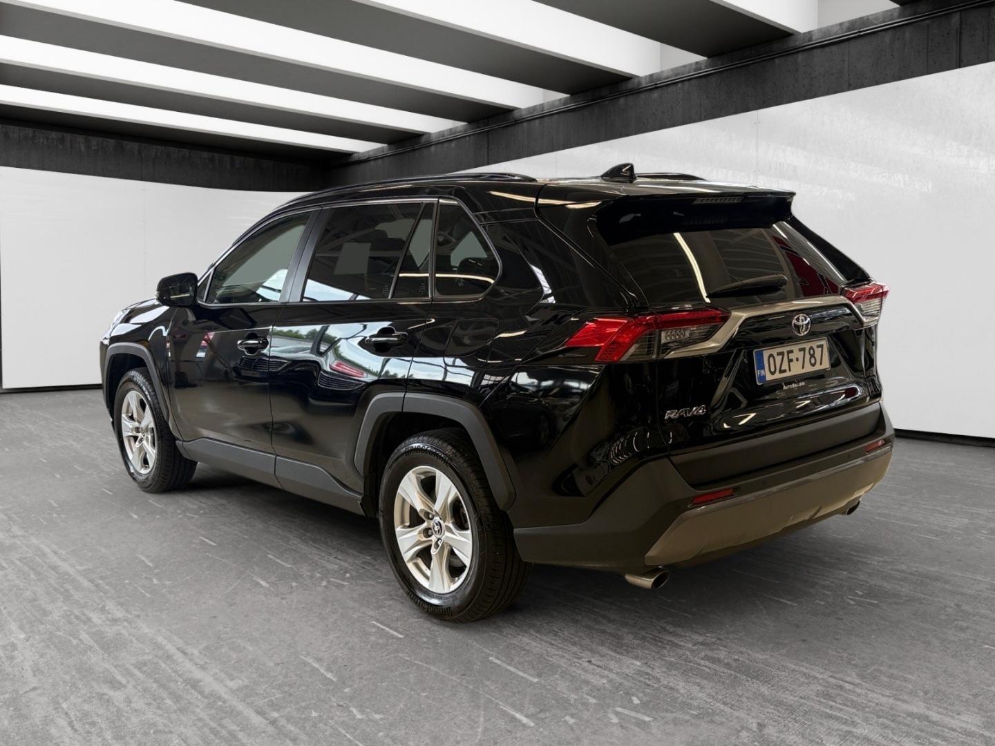TOYOTA RAV4 2022