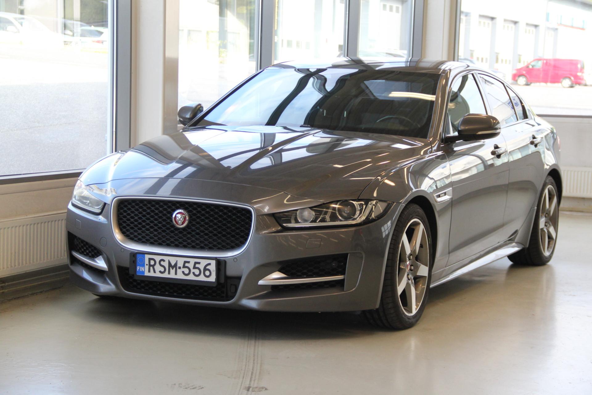 JAGUAR XE 2016
