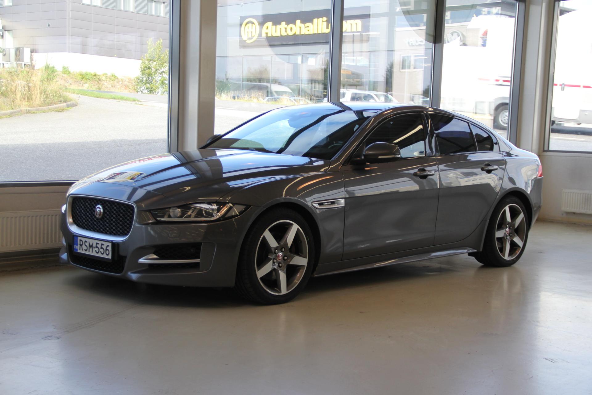 JAGUAR XE 2016