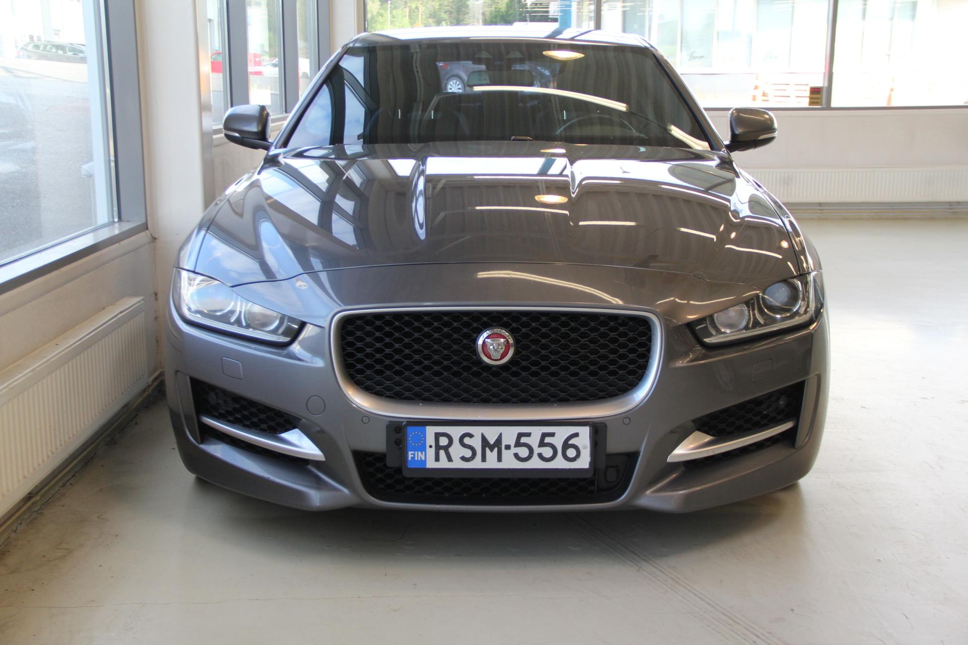 JAGUAR XE 2016