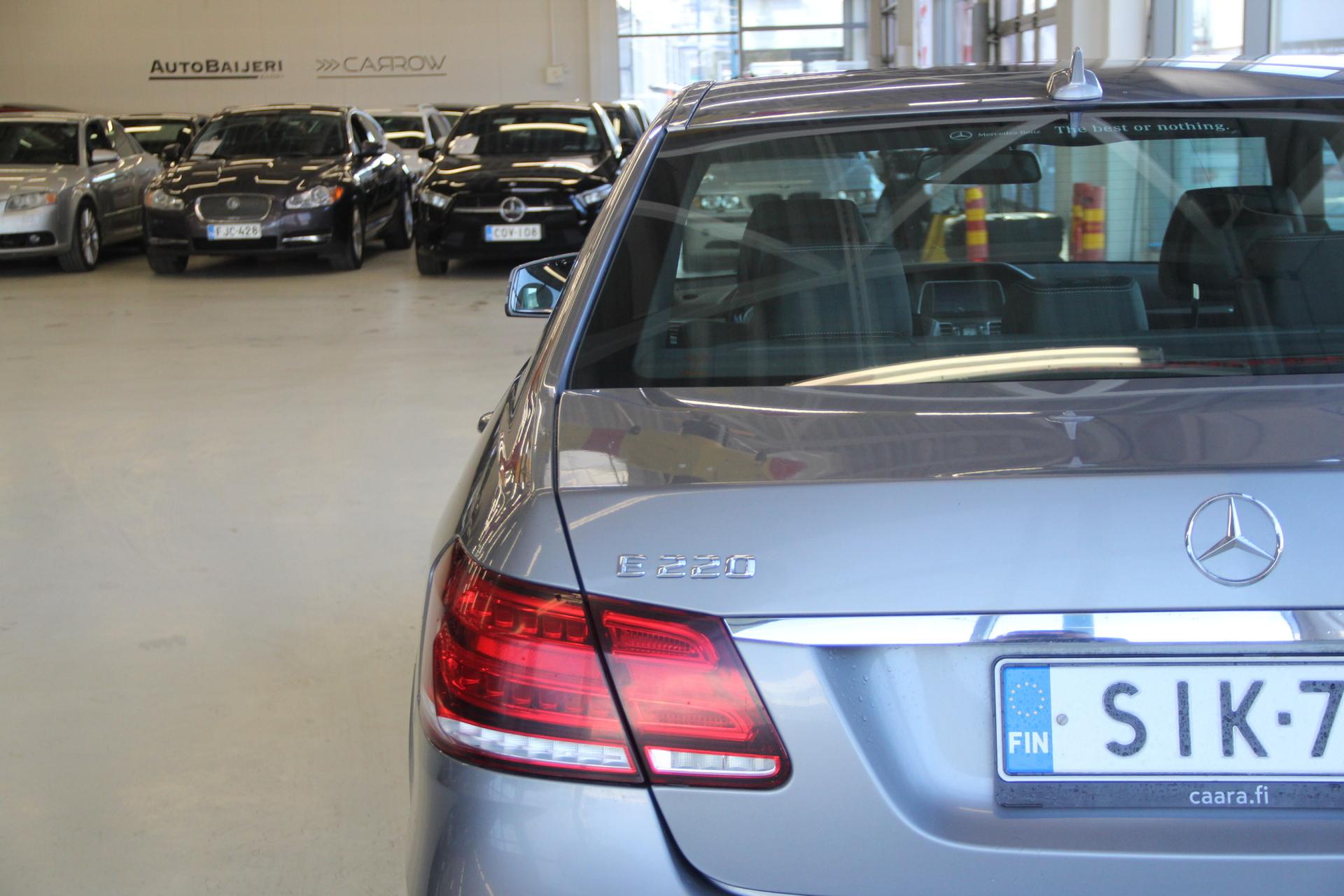 MERCEDES-BENZ E 2015