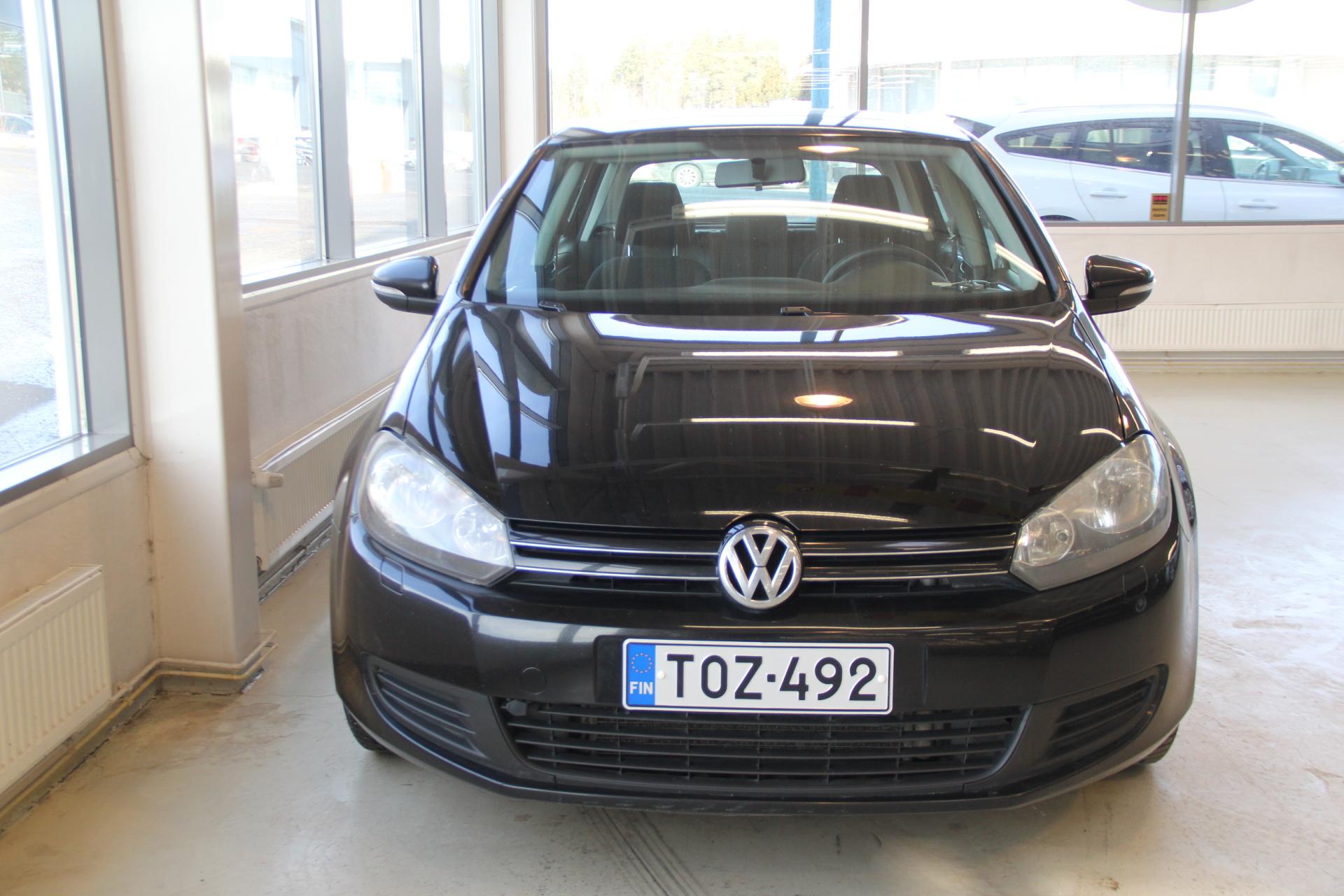 VOLKSWAGEN Golf 2011