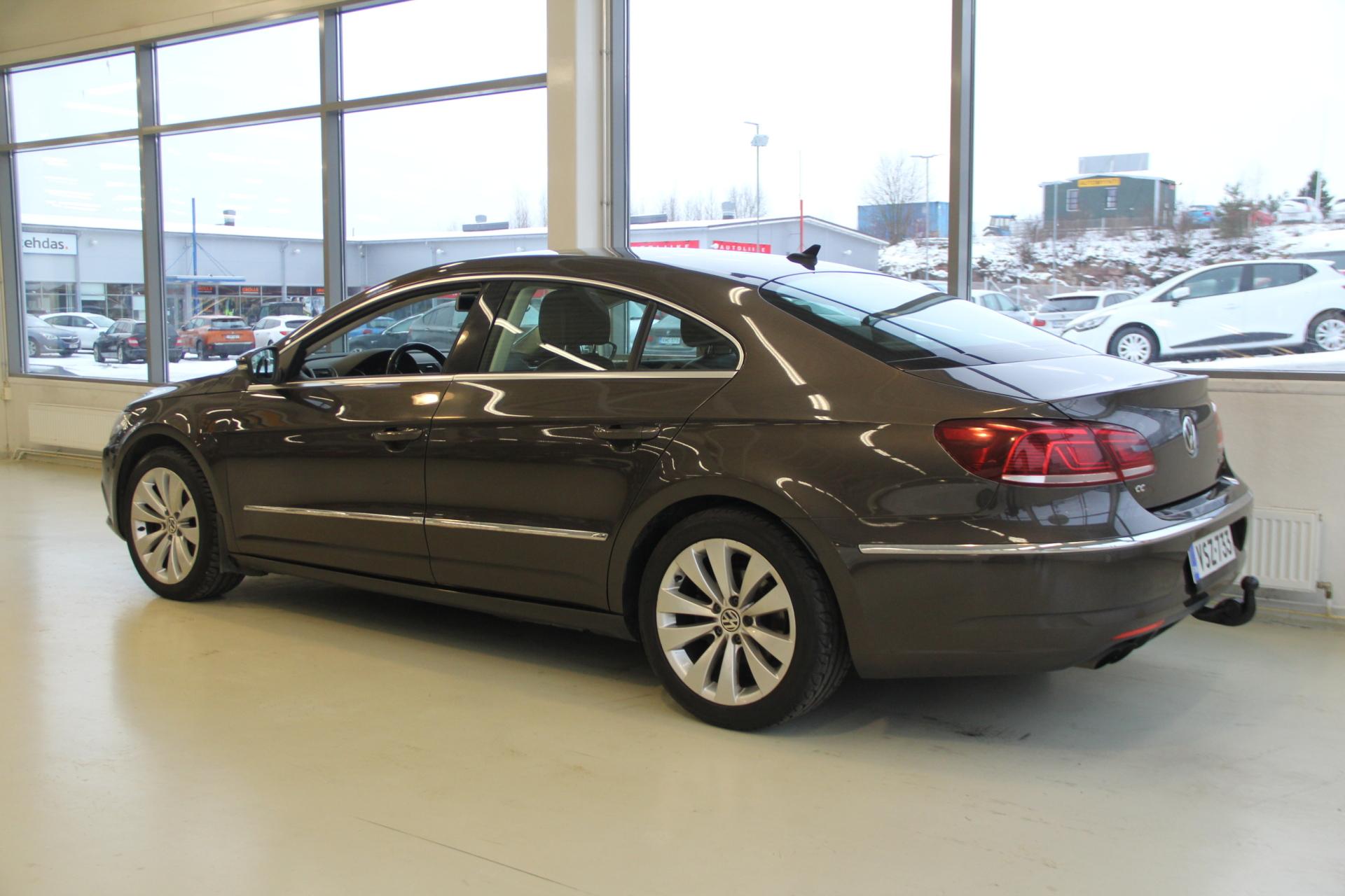 VOLKSWAGEN CC 2012