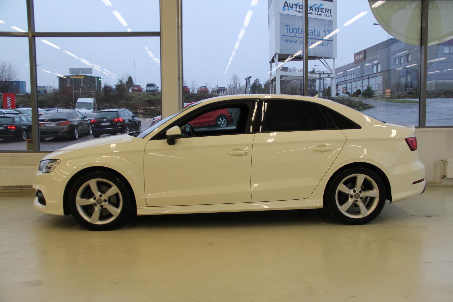 AUDI A3 2014