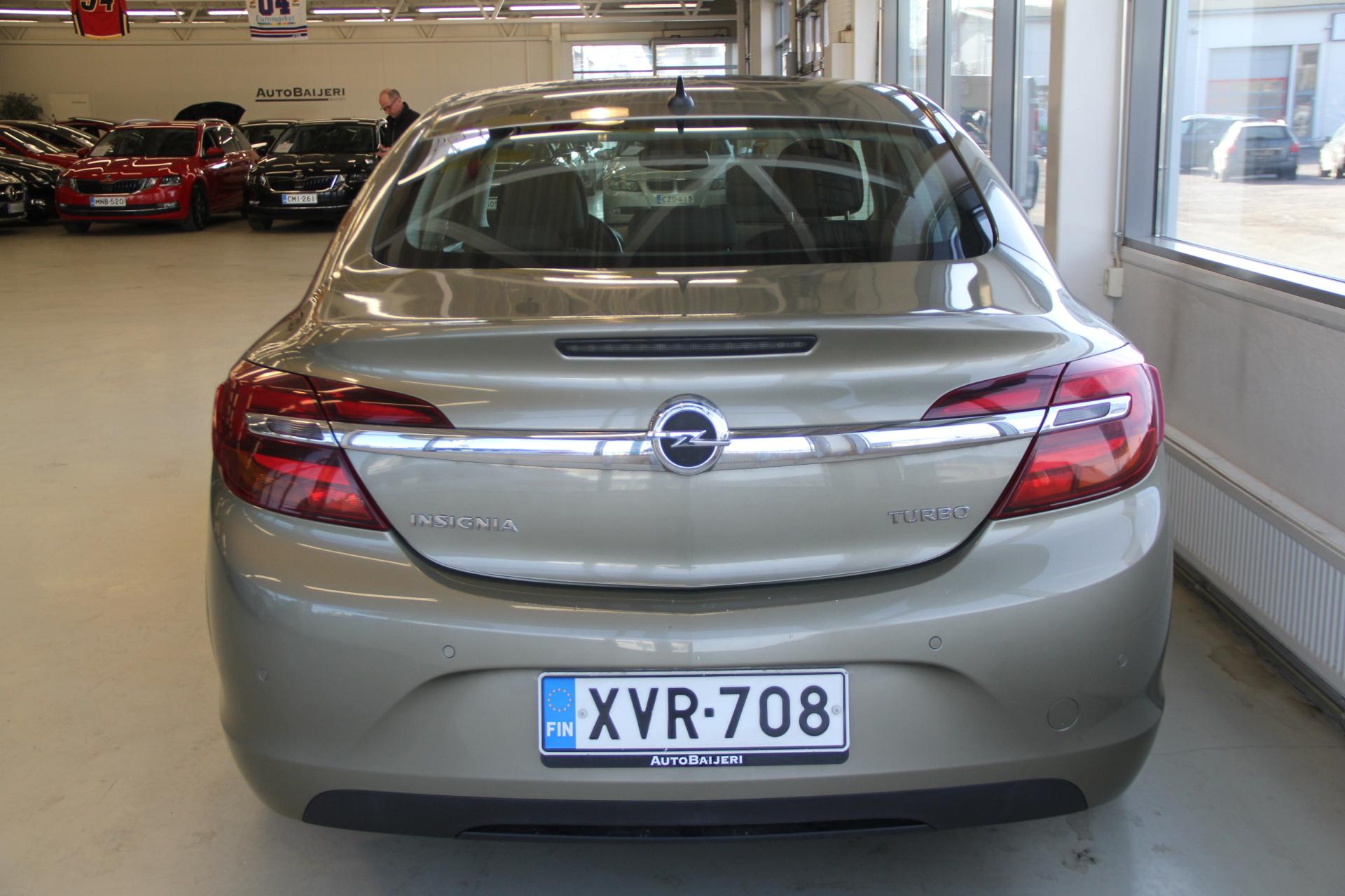OPEL Insignia 2014