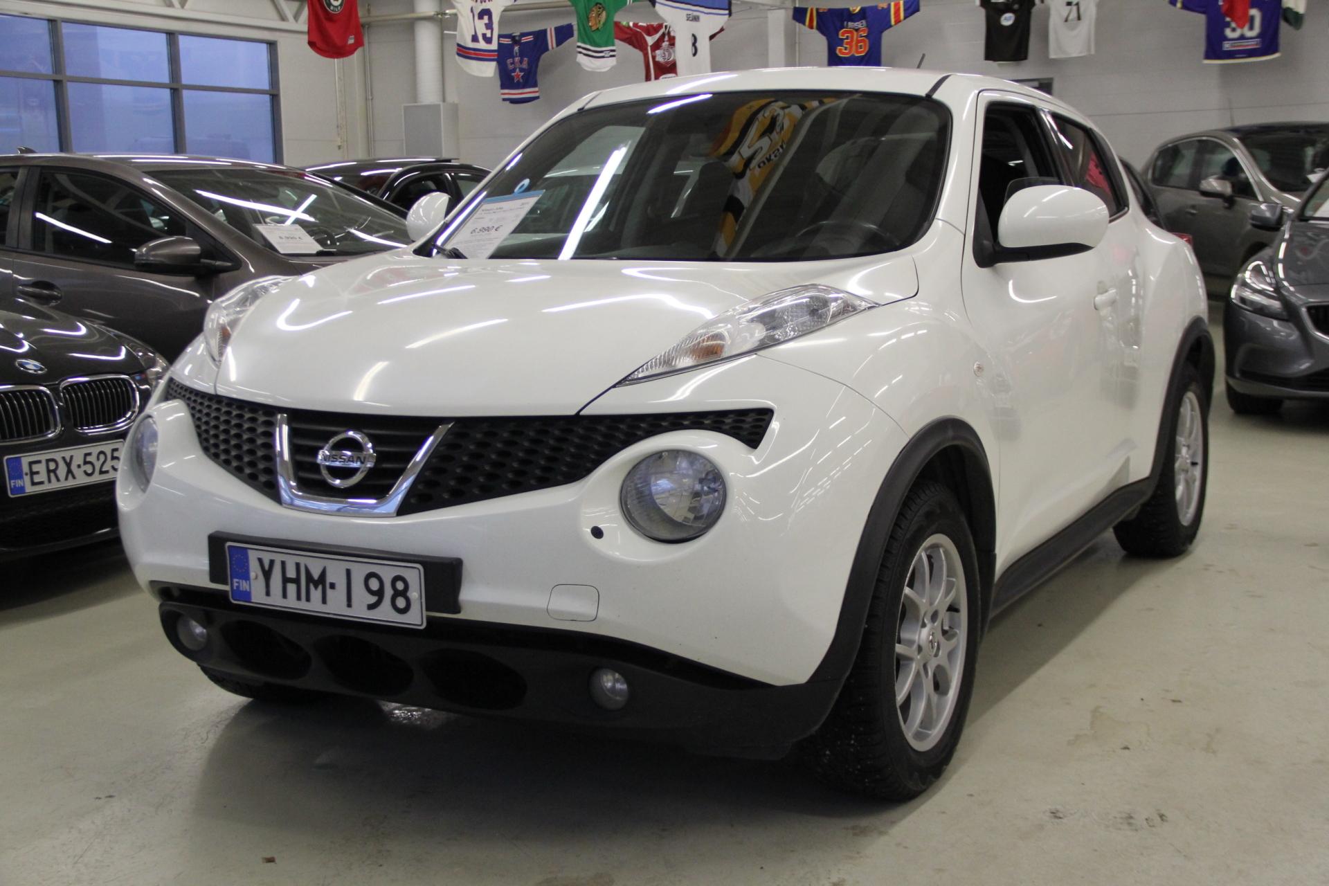 NISSAN Juke 2011