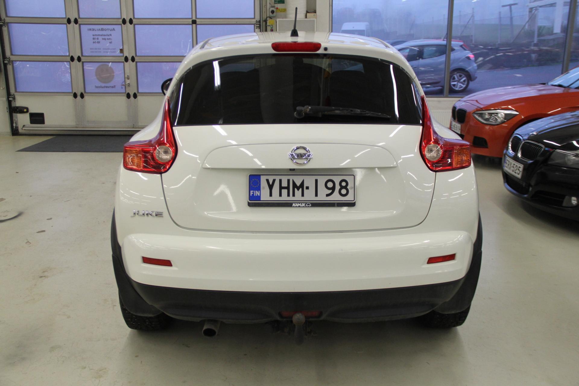 NISSAN Juke 2011