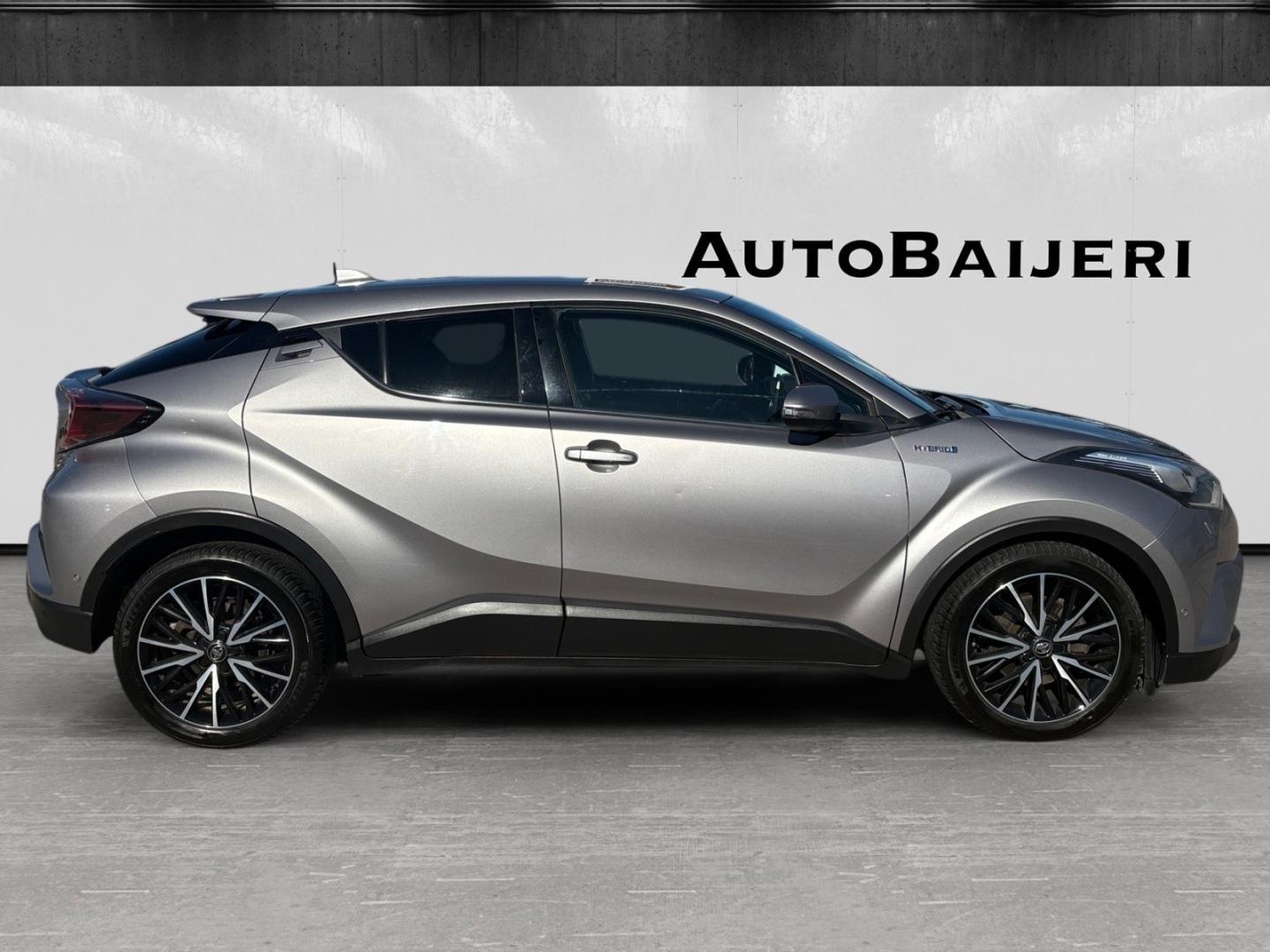 TOYOTA C-HR 2017