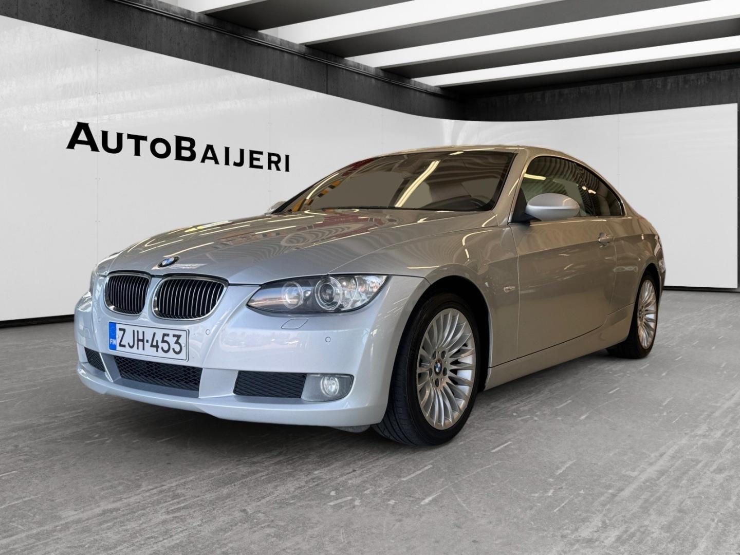 BMW 325 2008
