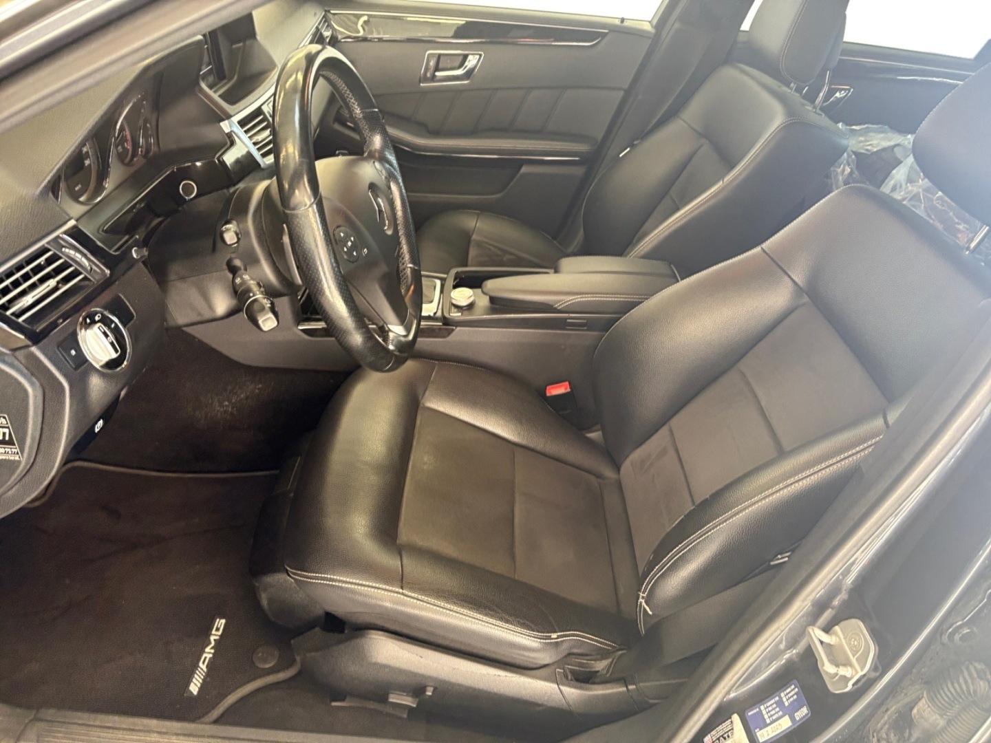 MERCEDES-BENZ E 2010