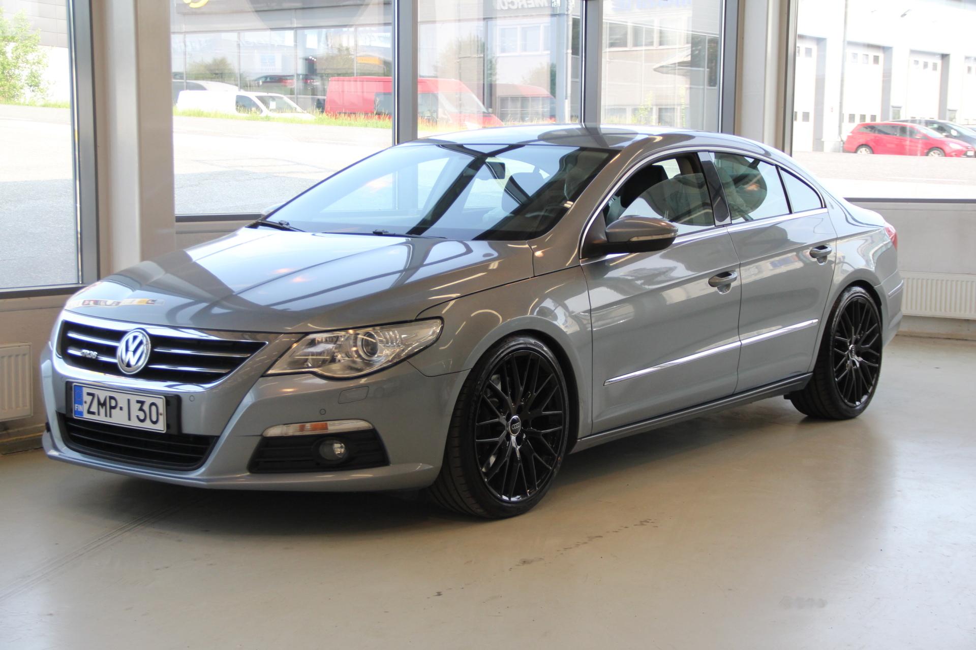 VOLKSWAGEN Passat CC 2009