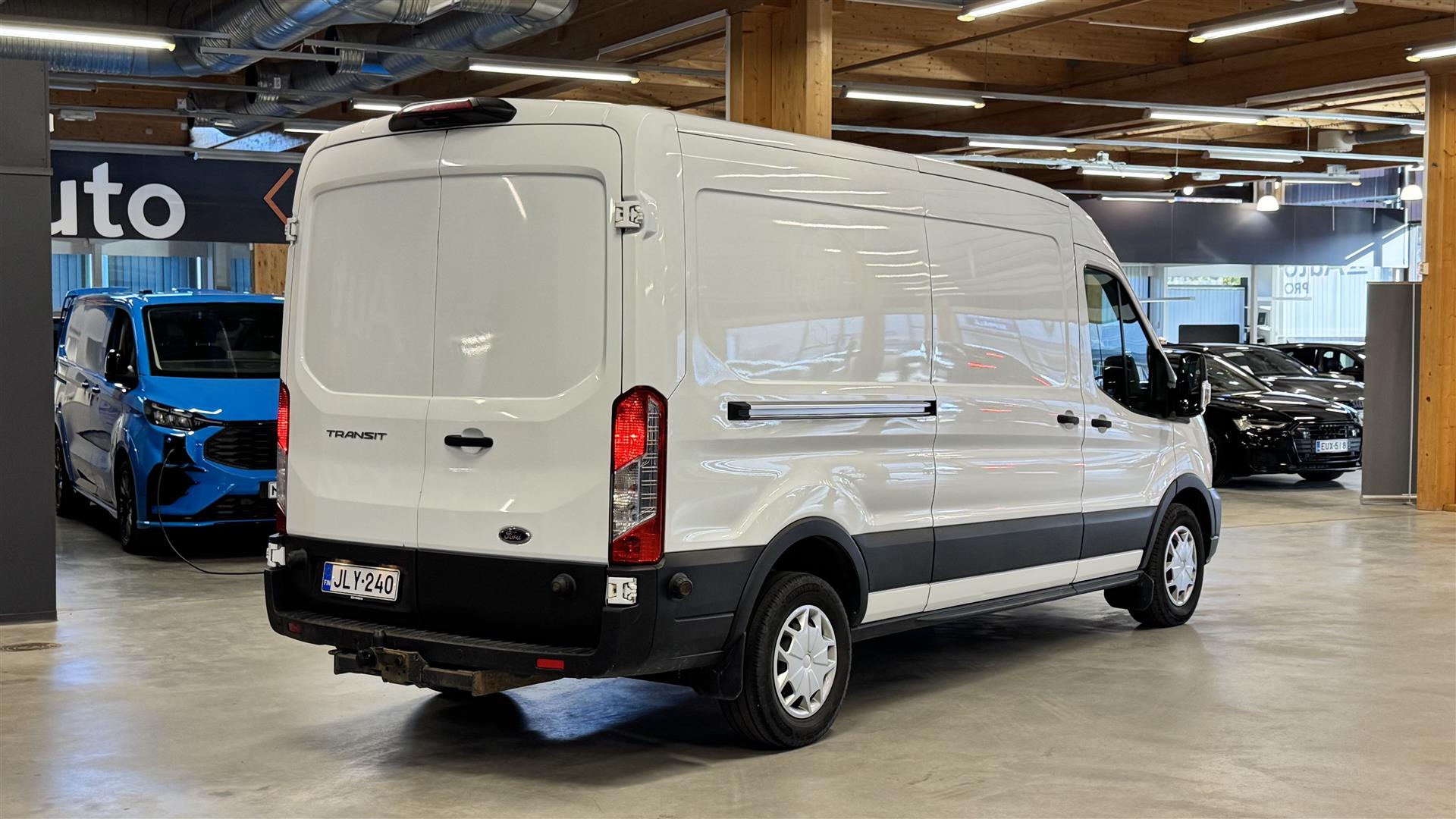 Ford Transit 2021, photo 3/5