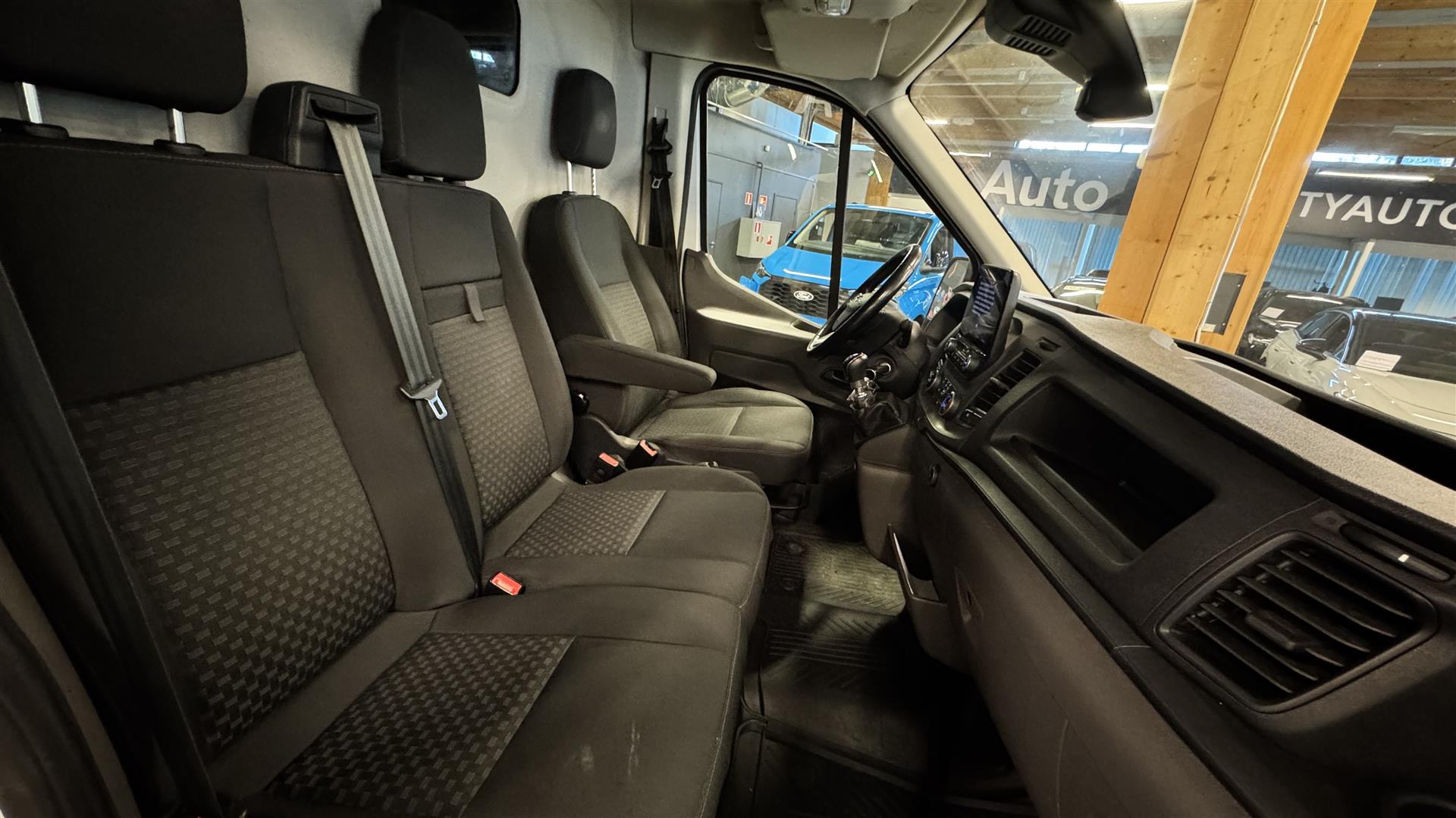 Ford Transit 2021, photo 5/5