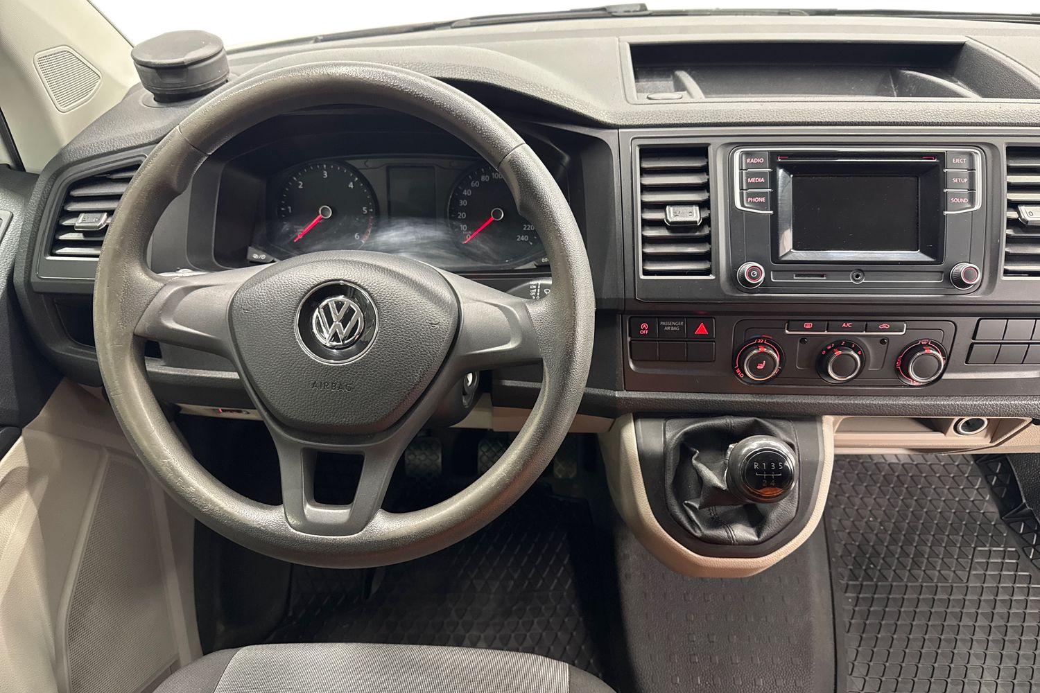 Volkswagen Transporter 2018, kuva 7/20