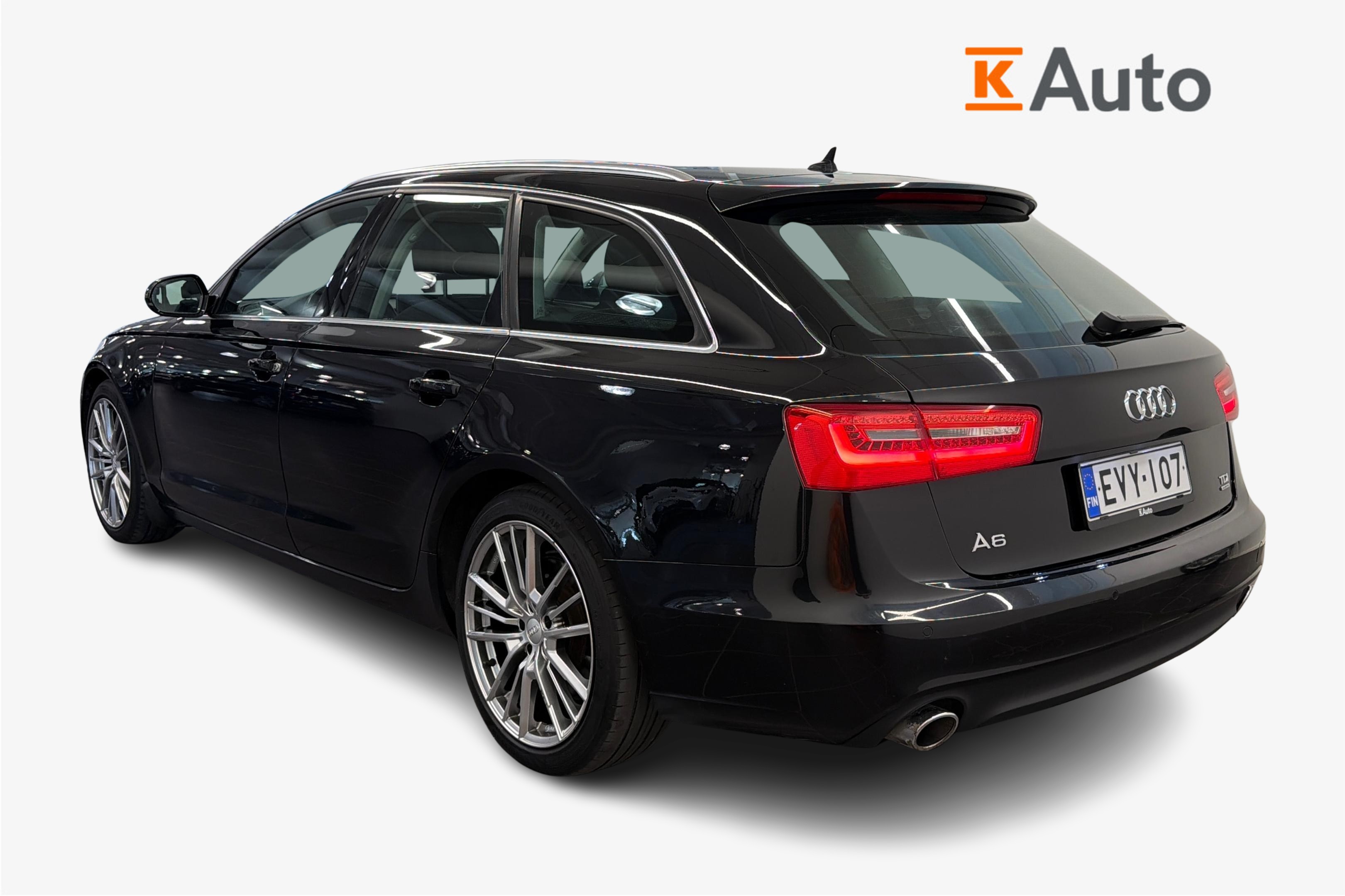 Audi A6 2012, photo 2/3
