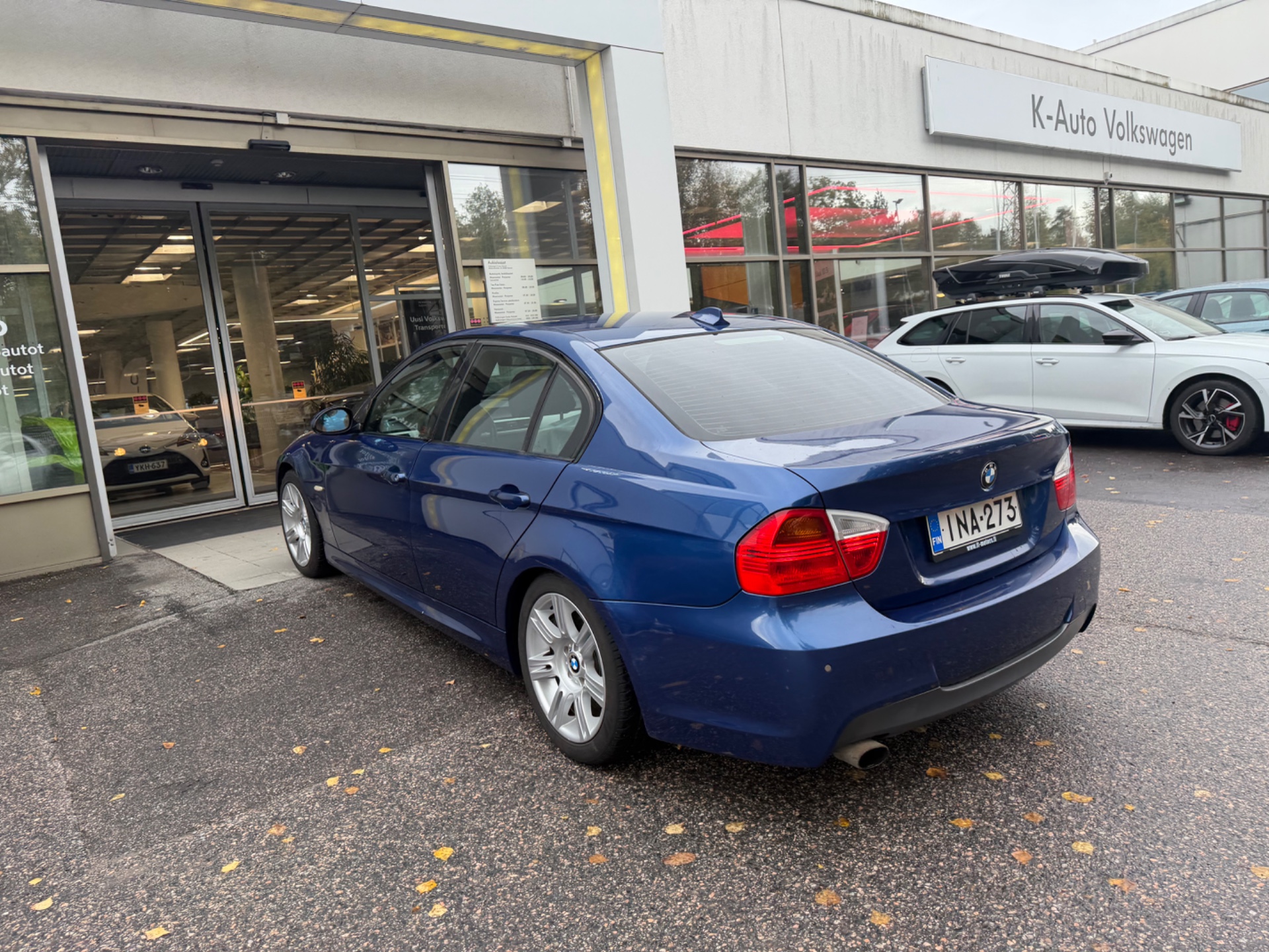 BMW 320 E90 Sedan 2006, kuva 4/21