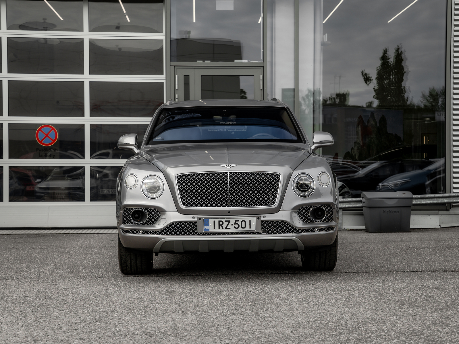 Bentley Bentayga 2020, photo 6/55
