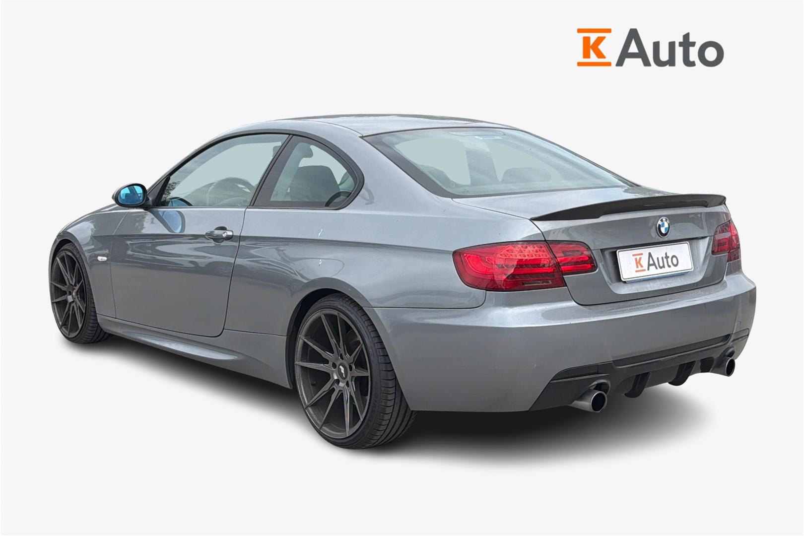 BMW 335 E92 Coupé 2007, kuva 2/3