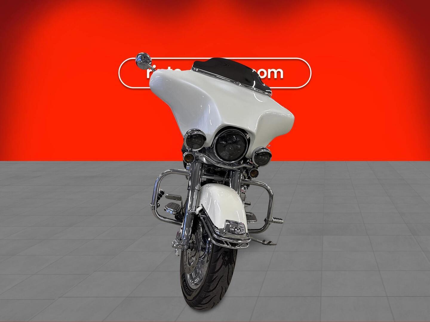 HARLEY-DAVIDSON Touring 2005