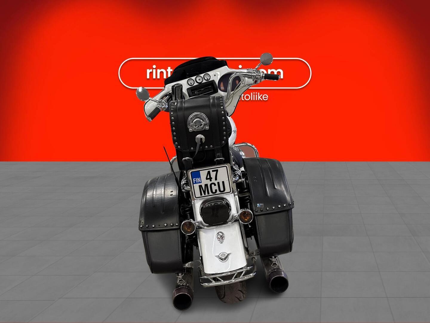 HARLEY-DAVIDSON Touring 2005